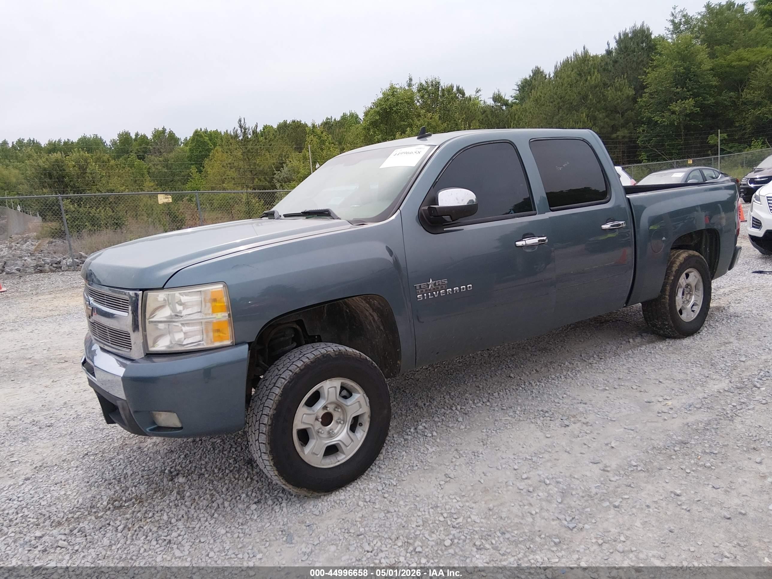 2011 Chevrolet Silverado 1500 Lt Blue vin: 3GCPCSE07BG217473