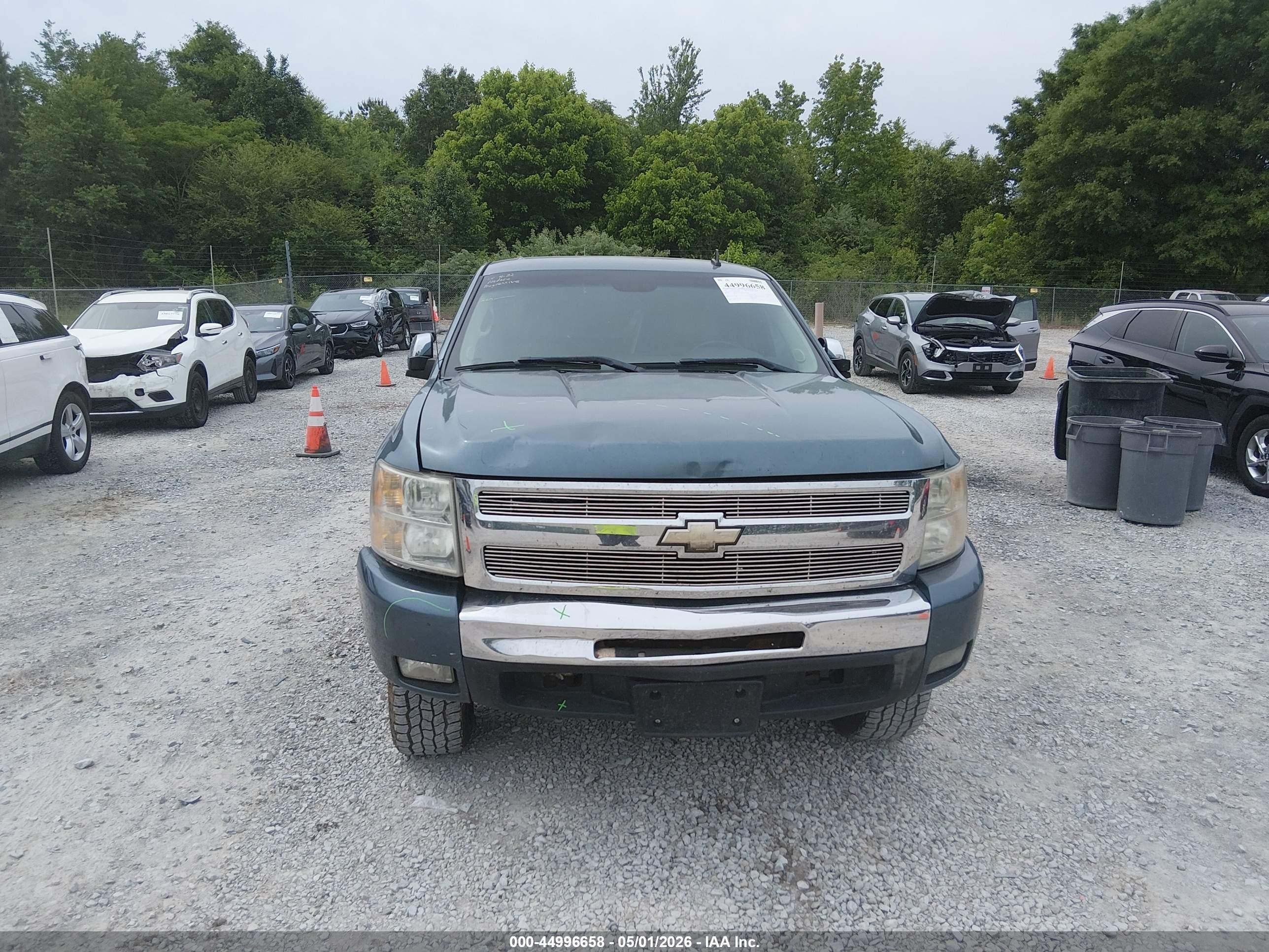2011 Chevrolet Silverado 1500 Lt Blue vin: 3GCPCSE07BG217473