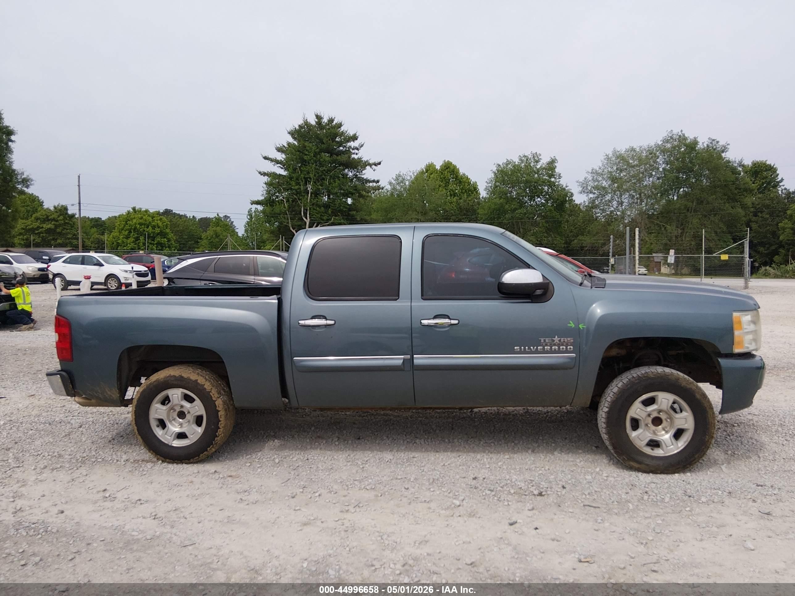 2011 Chevrolet Silverado 1500 Lt Blue vin: 3GCPCSE07BG217473