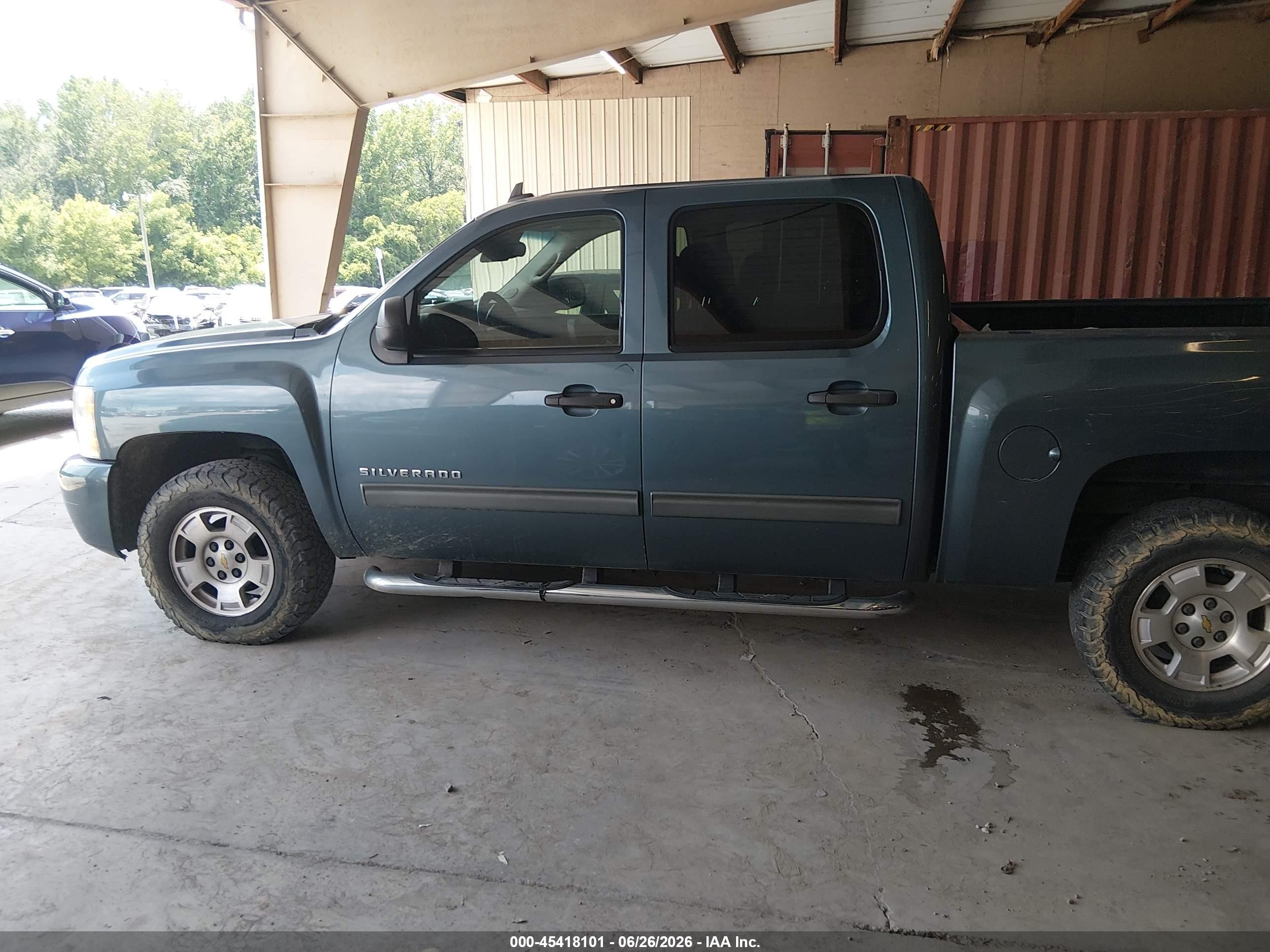 2011 Chevrolet Silverado 1500 Lt Blue vin: 3GCPCSE07BG340903