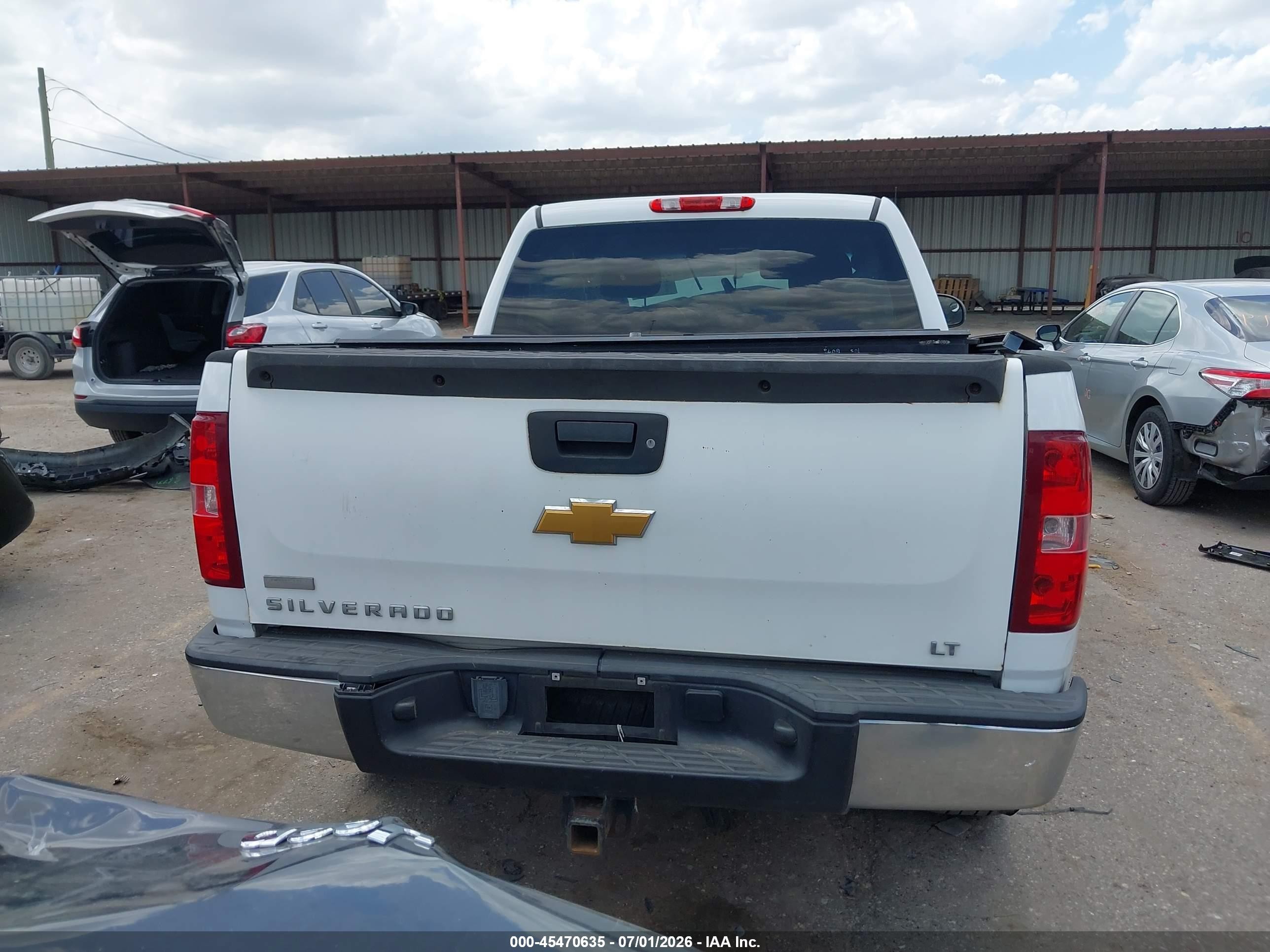 2012 Chevrolet Silverado 1500 Lt White vin: 3GCPCSE07CG117813