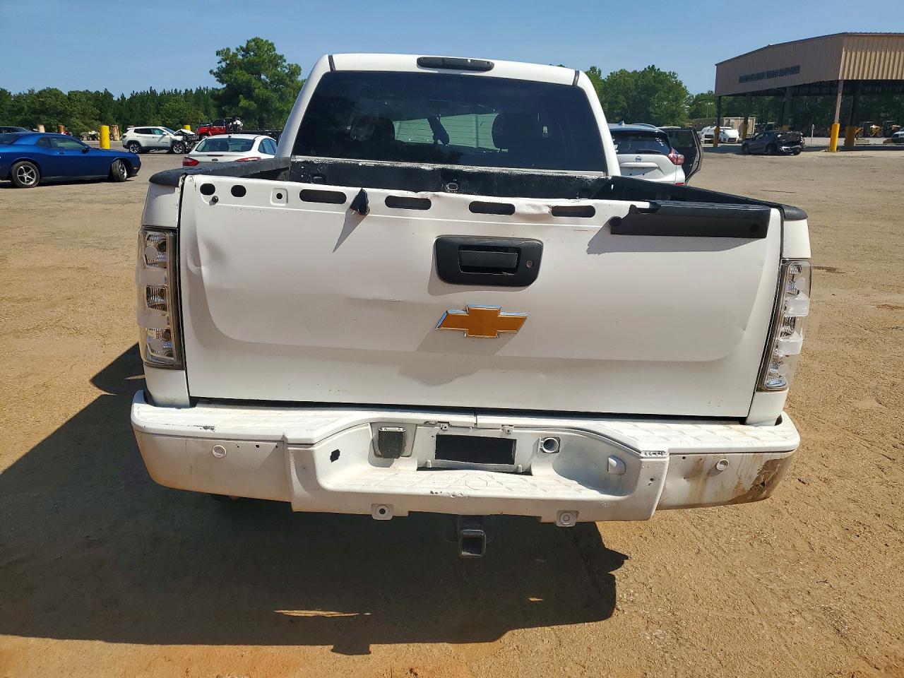 2012 Chevrolet Silverado C1500 Lt White vin: 3GCPCSE07CG220603