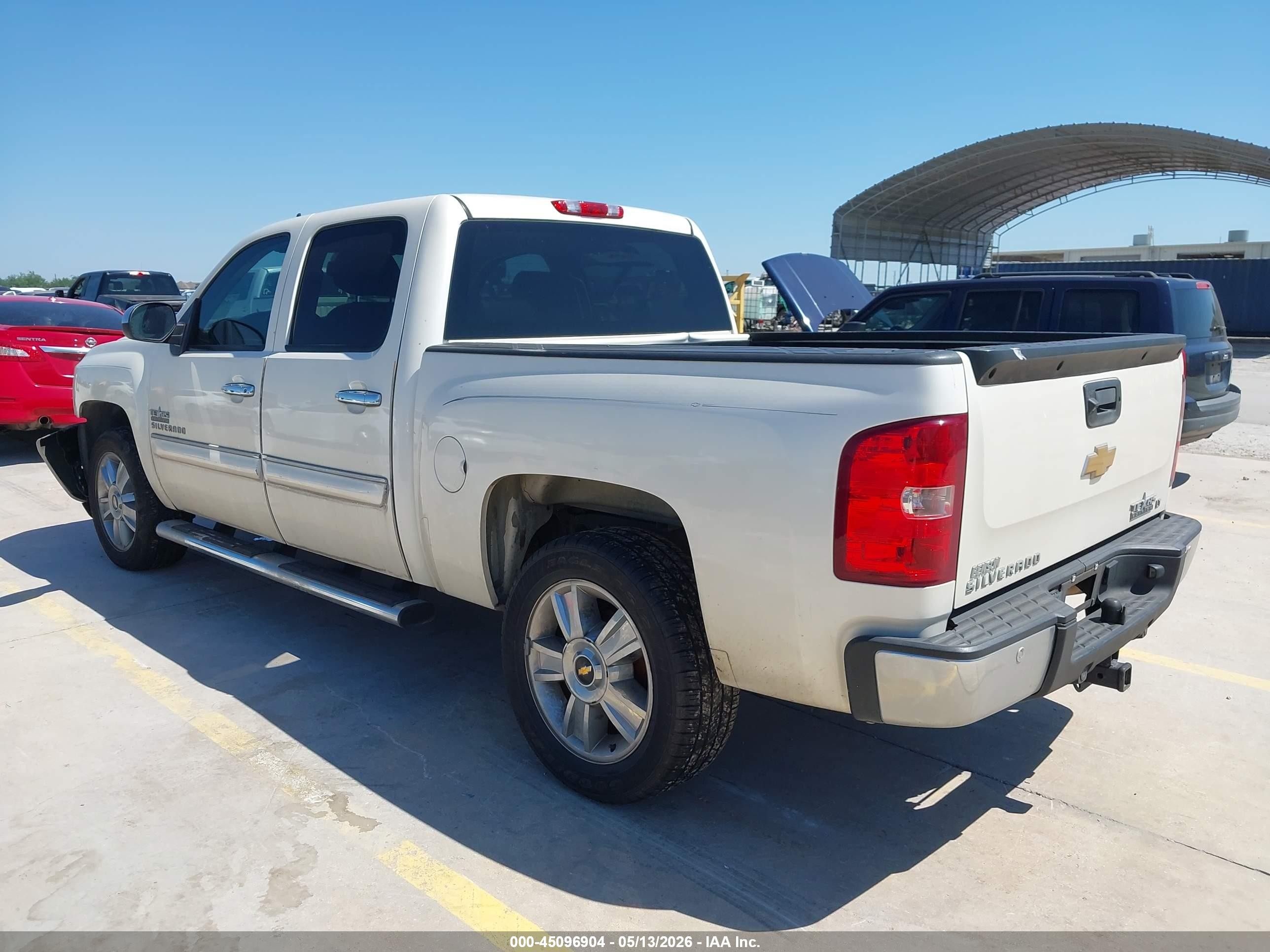 2012 Chevrolet Silverado 1500 Lt White vin: 3GCPCSE07CG288013
