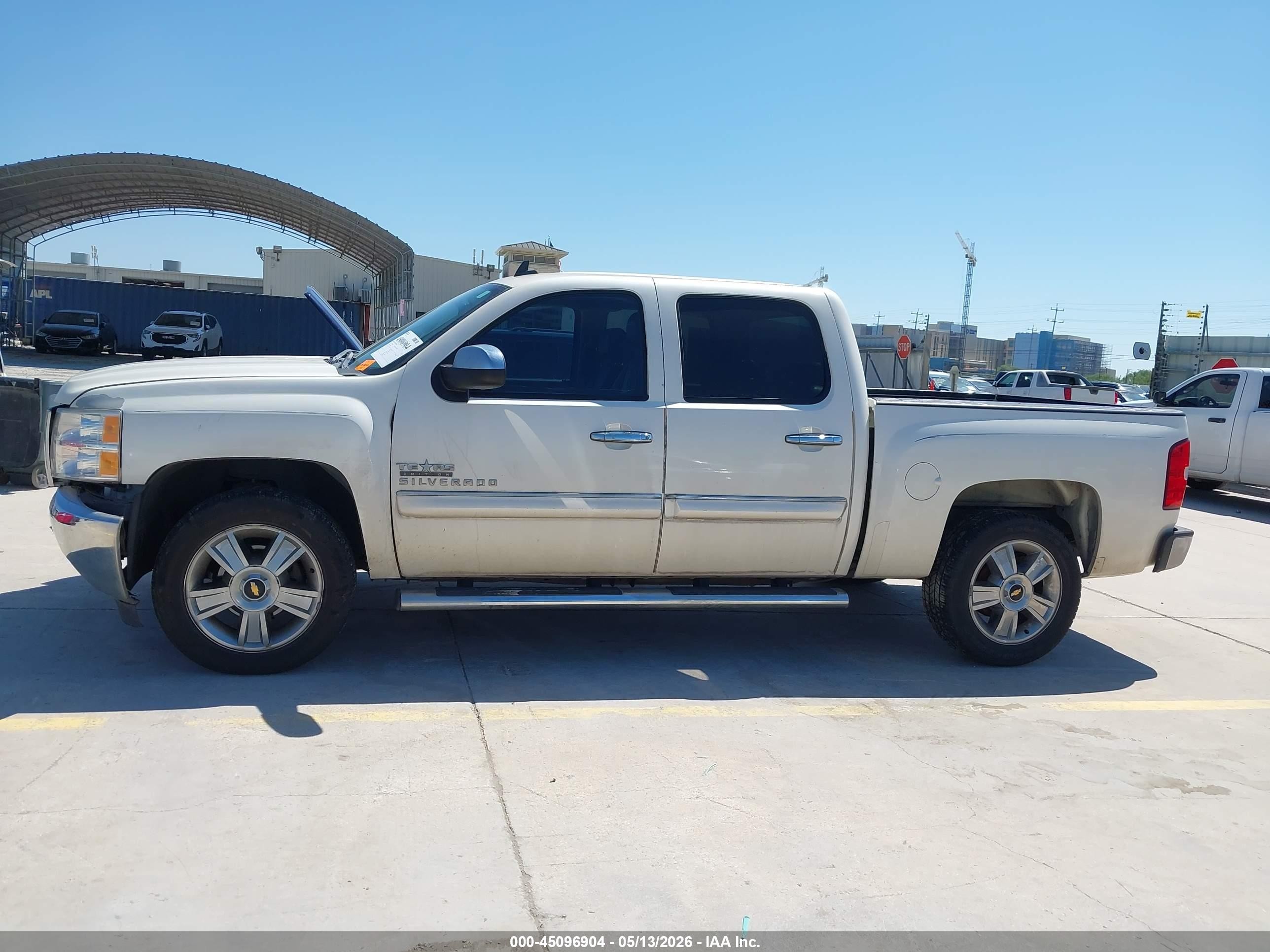 2012 Chevrolet Silverado 1500 Lt White vin: 3GCPCSE07CG288013