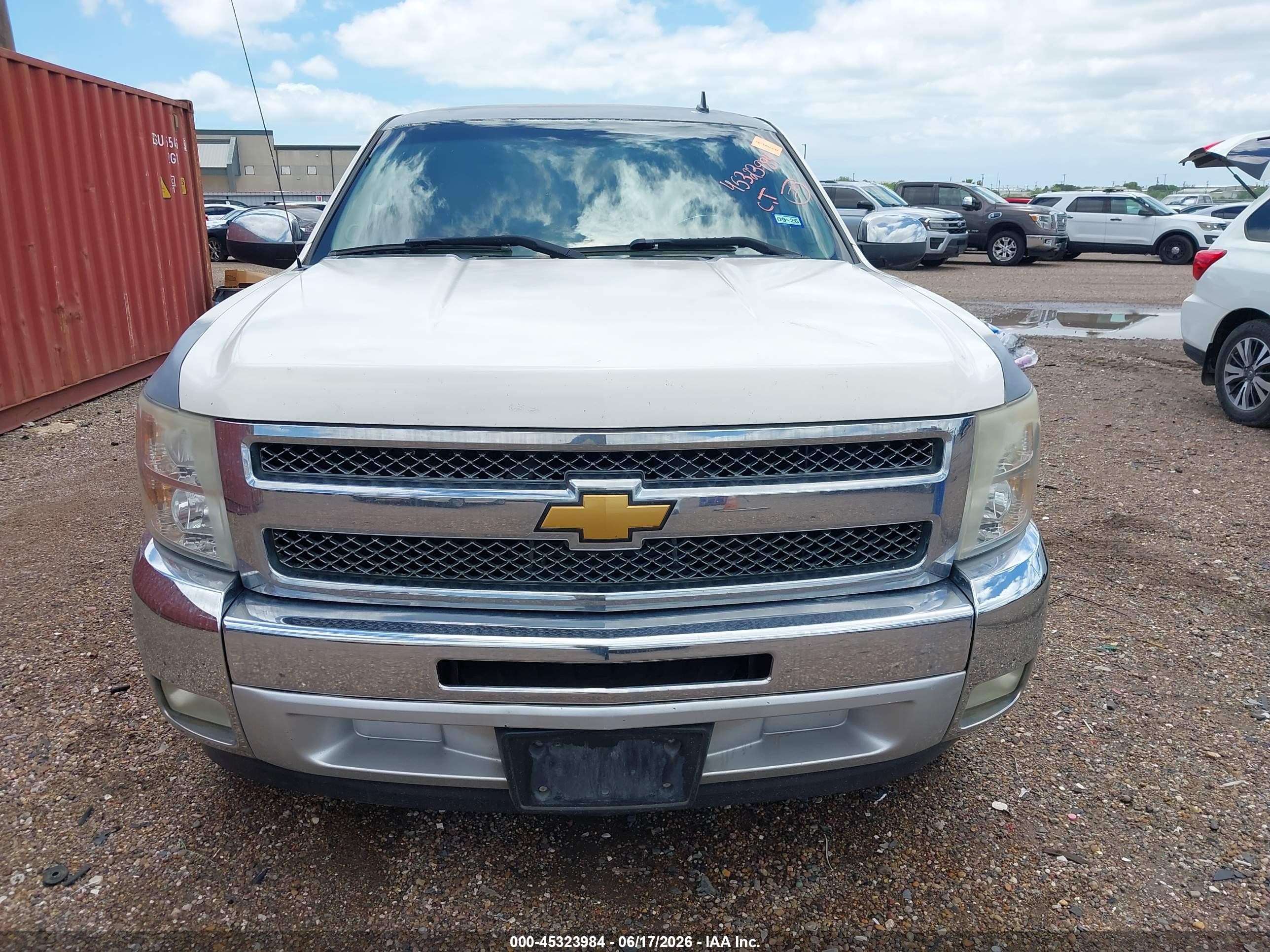 2013 Chevrolet Silverado 1500 Lt White vin: 3GCPCSE07DG129896