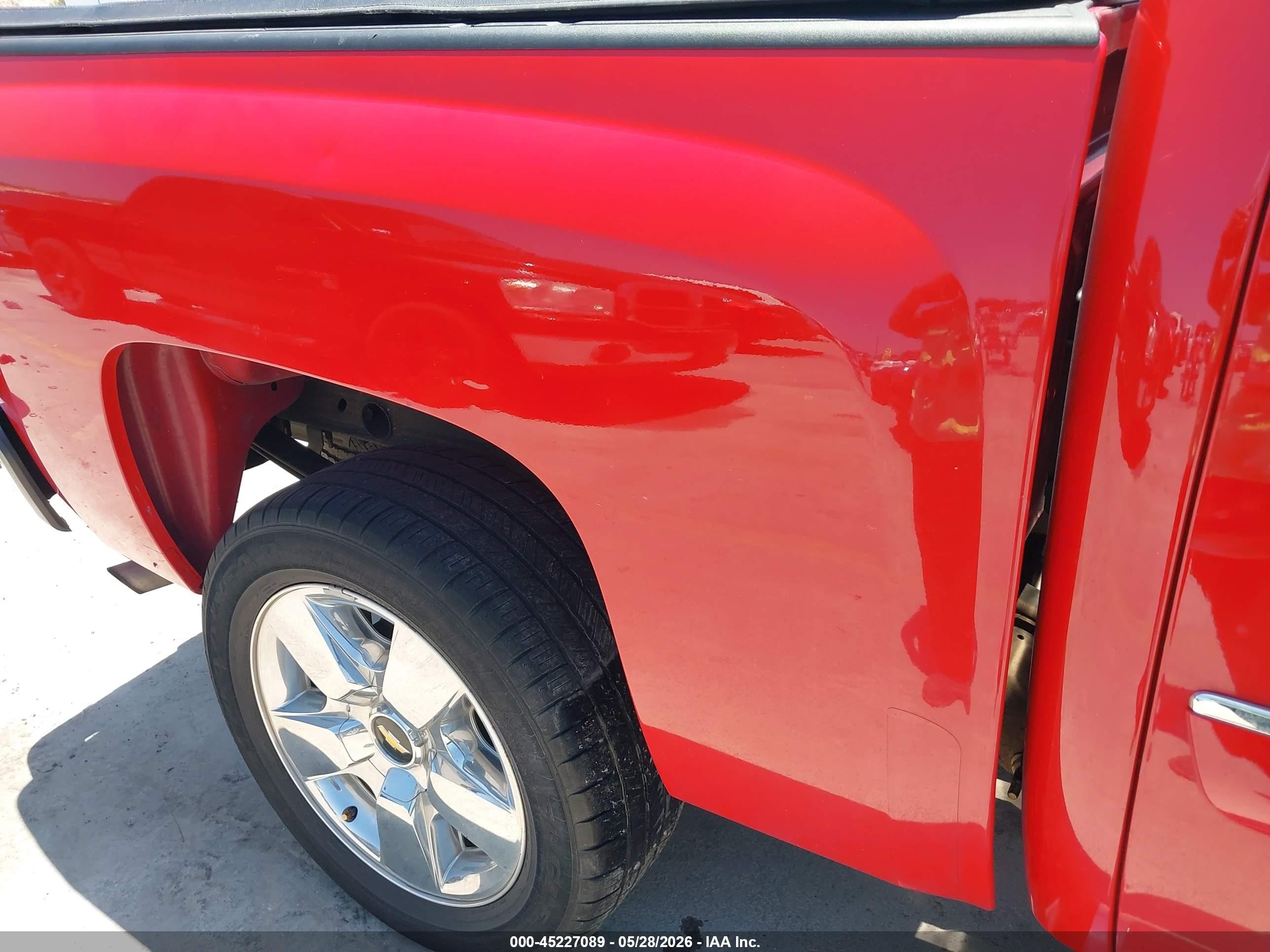 2011 Chevrolet Silverado 1500 Lt Red vin: 3GCPCSE08BG346242