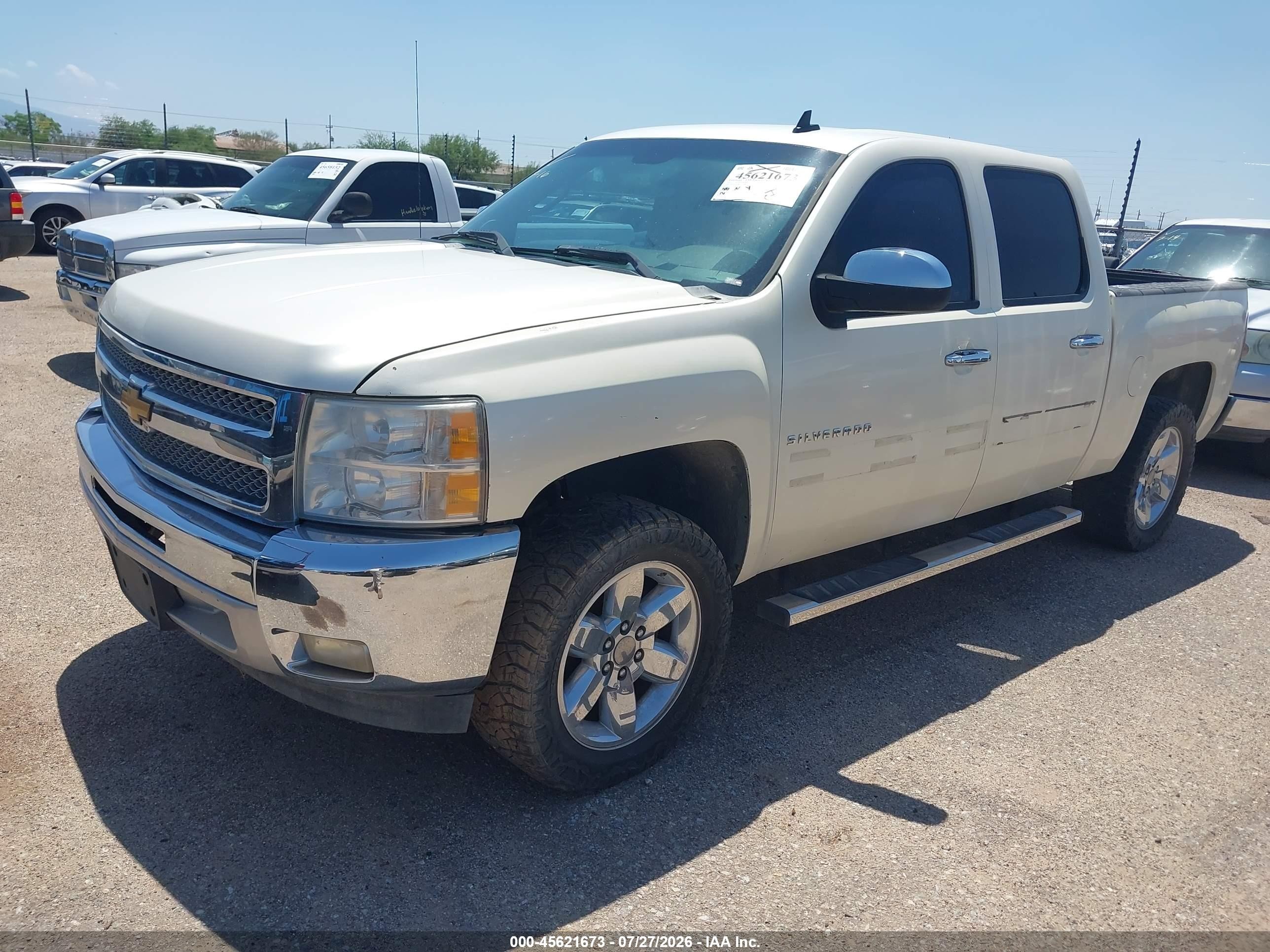 2012 Chevrolet Silverado 1500 Lt Белый vin: 3GCPCSE08CG157883