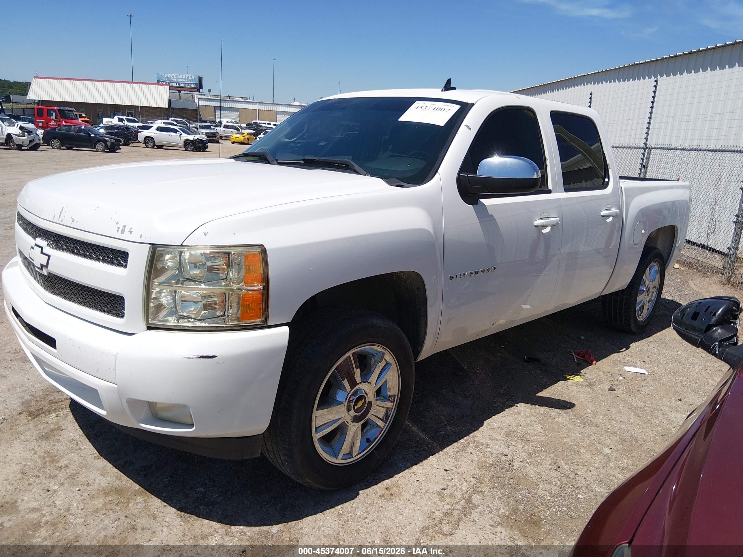 2013 Chevrolet Silverado 1500 Lt White vin: 3GCPCSE08DG137988