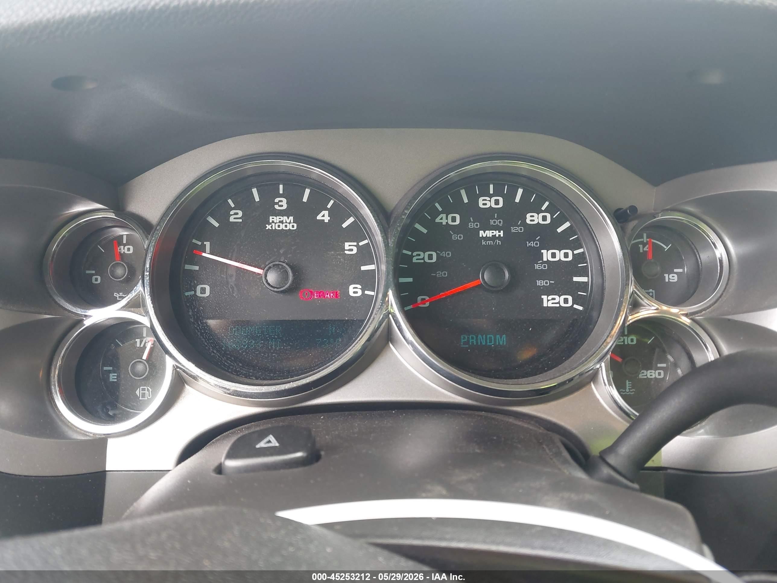 2013 Chevrolet Silverado 1500 Lt Серебряный vin: 3GCPCSE08DG148912