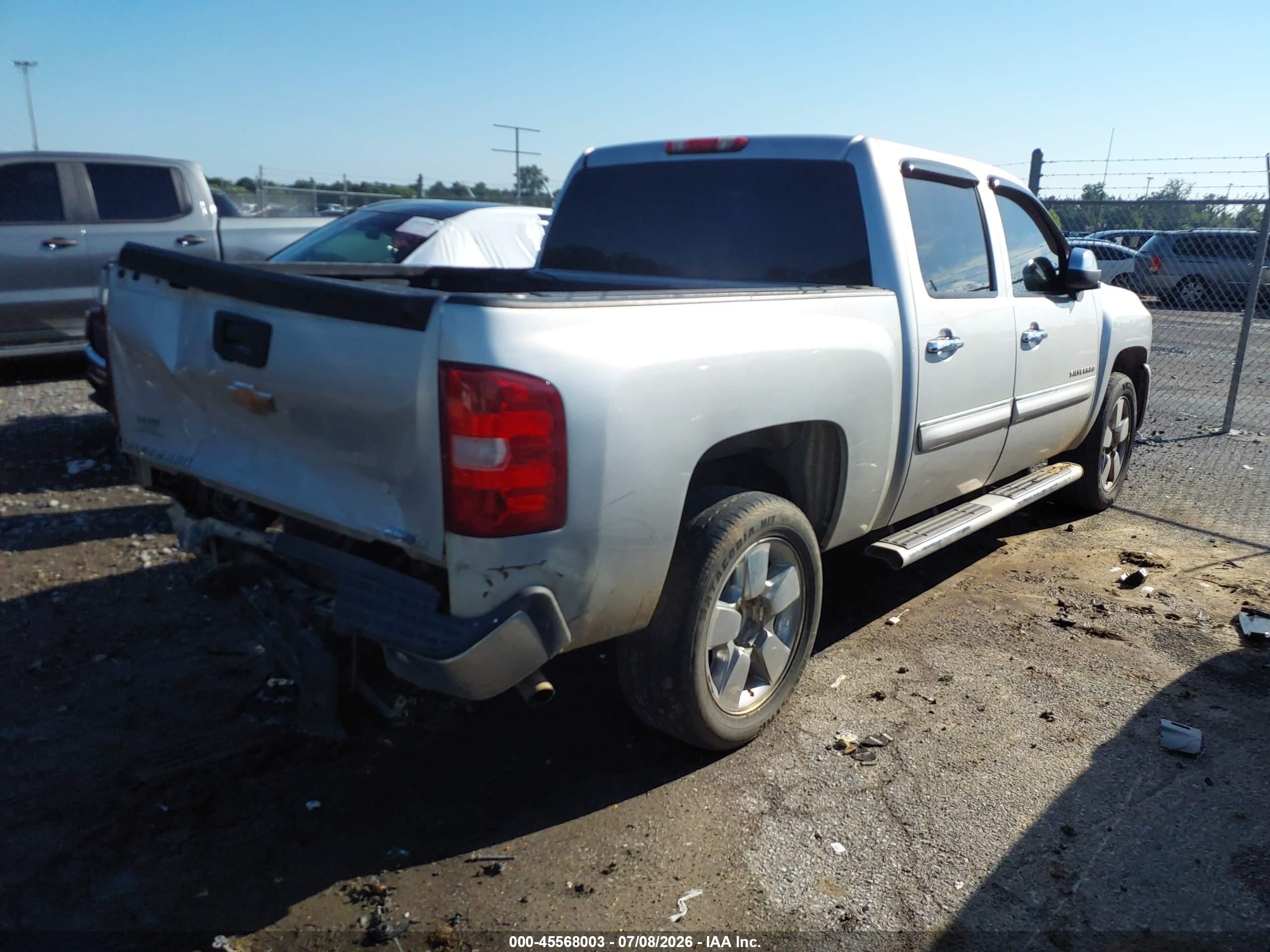 2011 Chevrolet Silverado 1500 Lt Silver vin: 3GCPCSE09BG155820