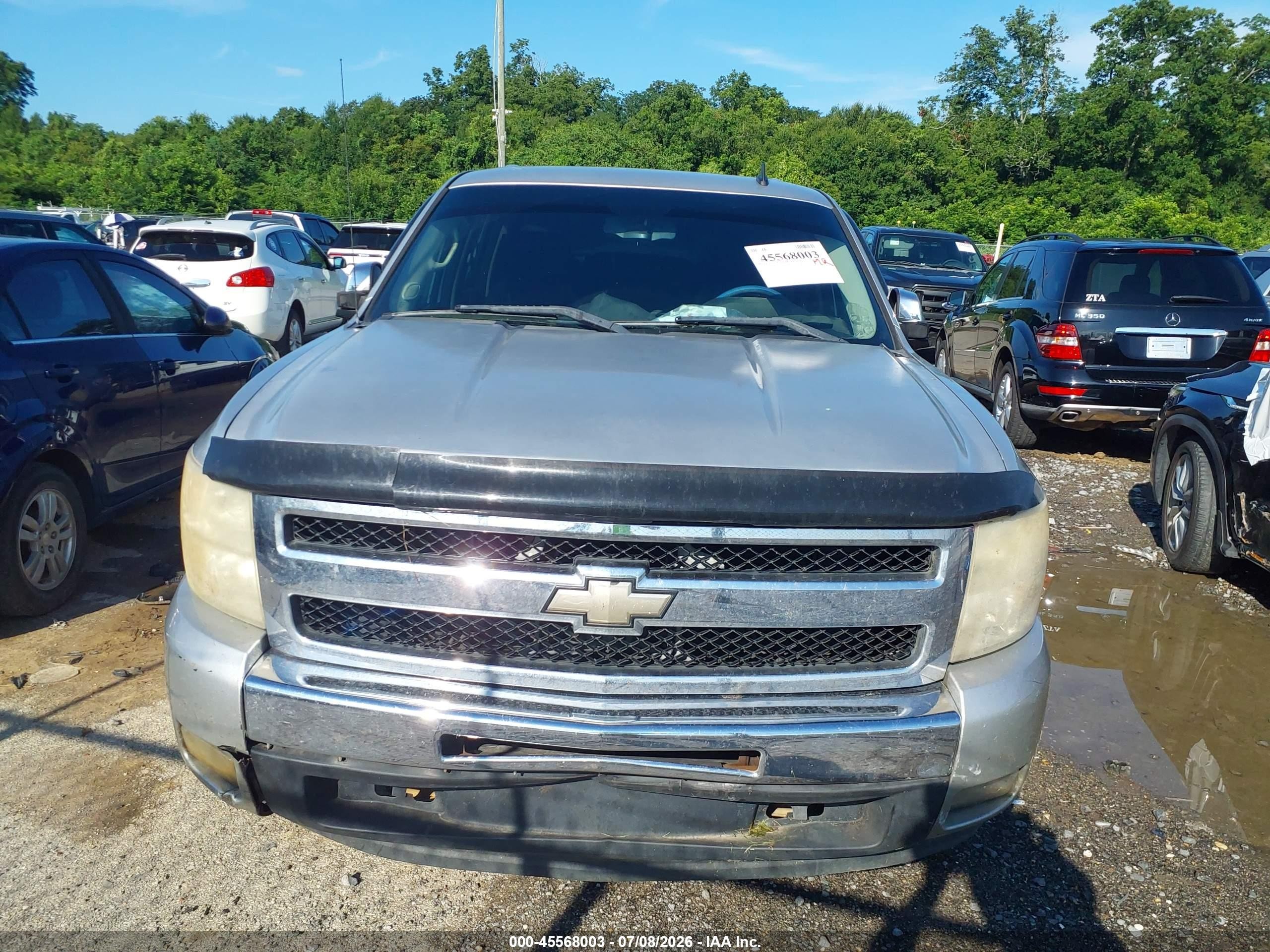 2011 Chevrolet Silverado 1500 Lt Silver vin: 3GCPCSE09BG155820