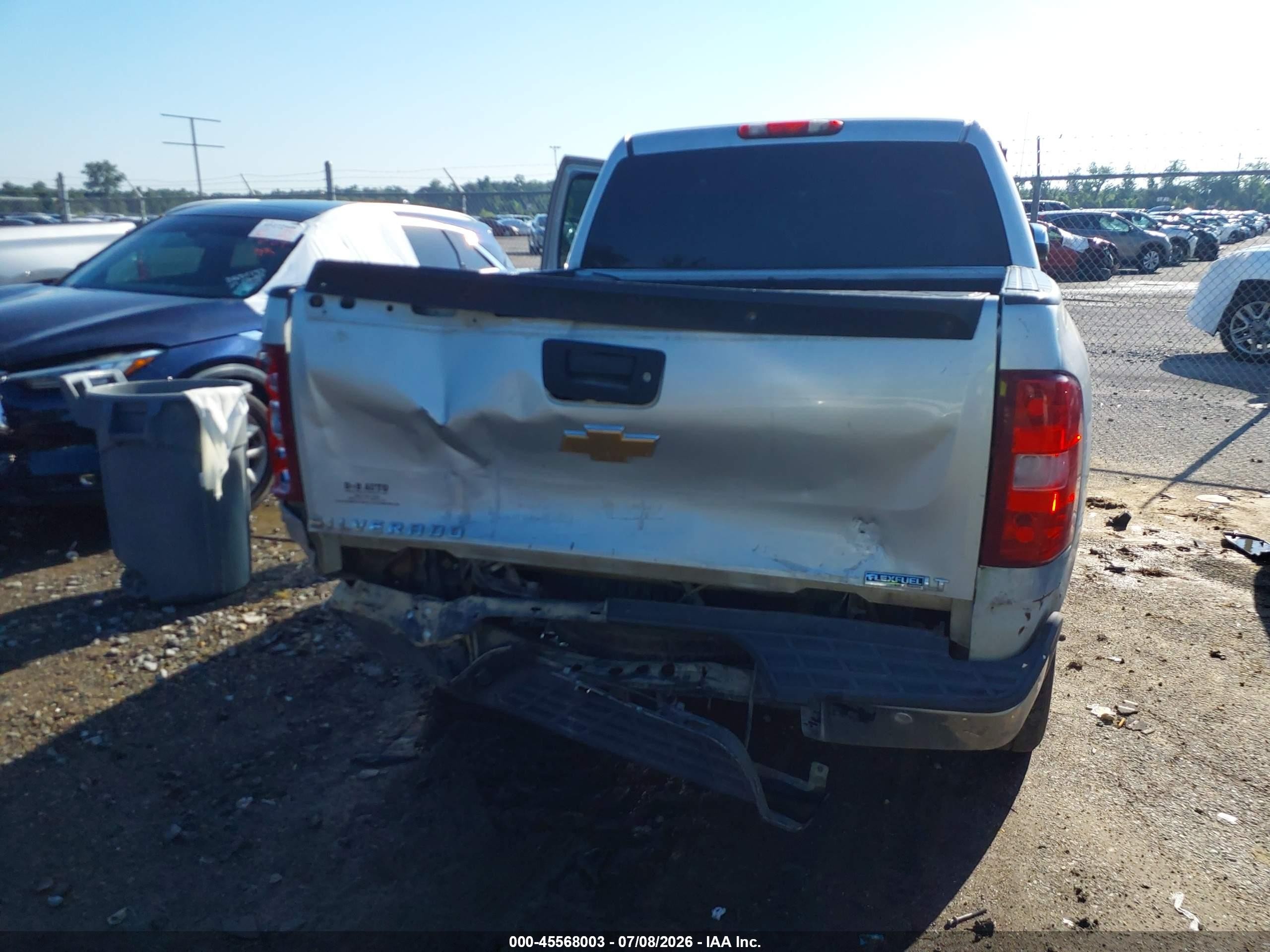 2011 Chevrolet Silverado 1500 Lt Silver vin: 3GCPCSE09BG155820