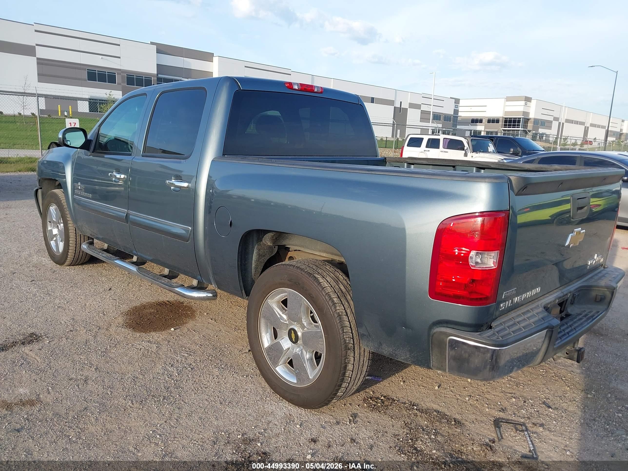 2011 Chevrolet Silverado 1500 Lt Gray vin: 3GCPCSE09BG284950