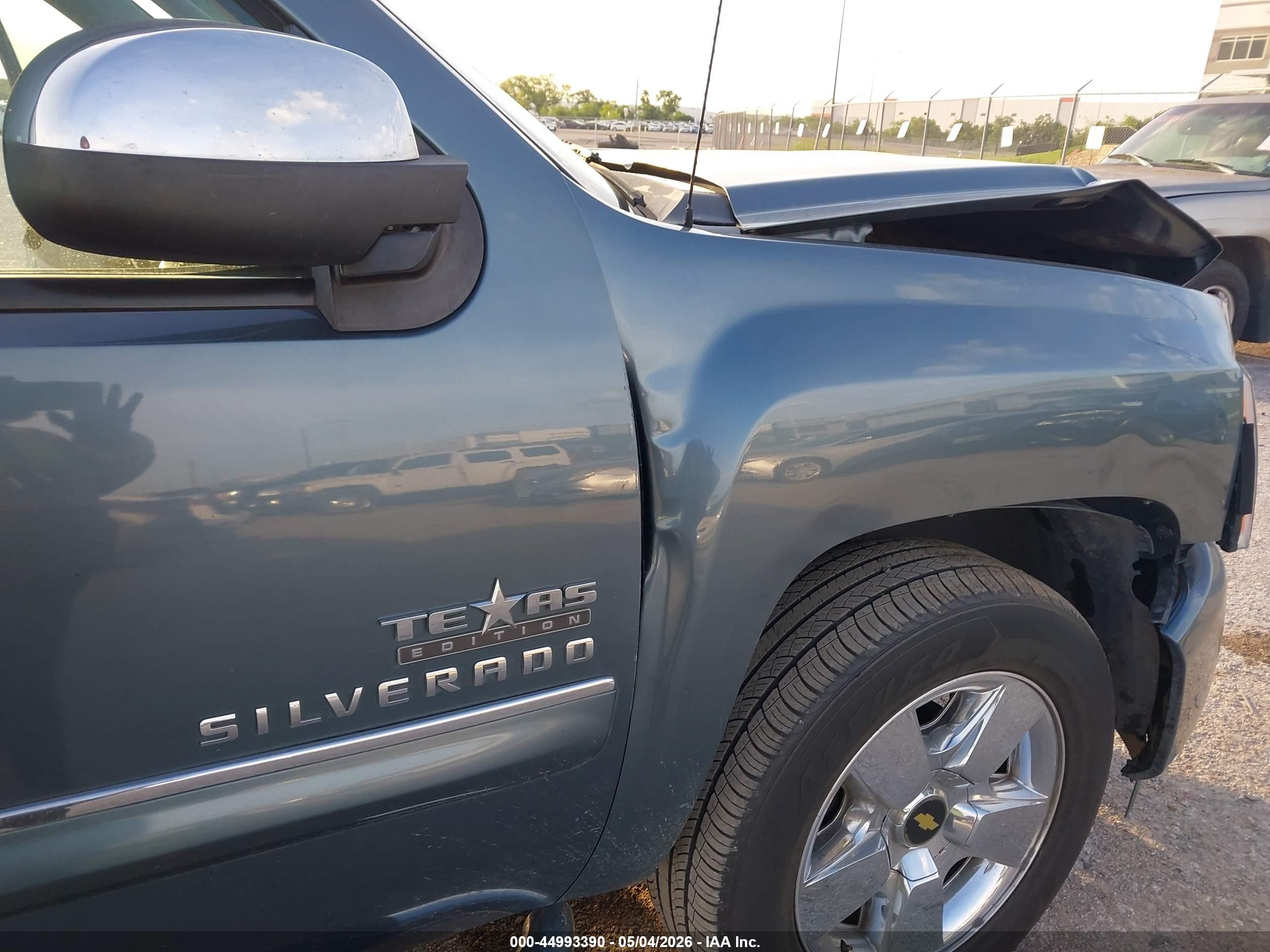 2011 Chevrolet Silverado 1500 Lt Gray vin: 3GCPCSE09BG284950