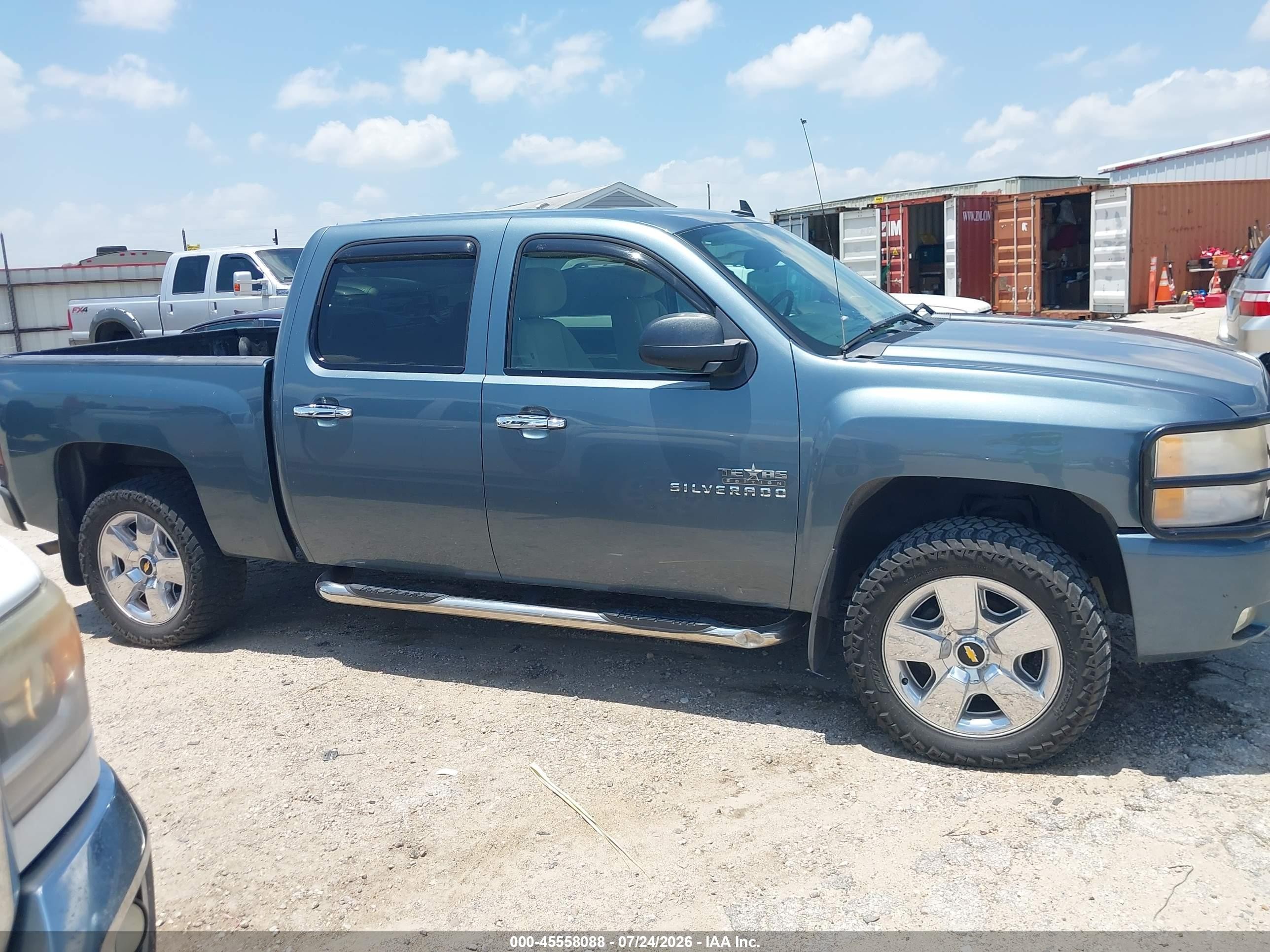 2011 Chevrolet Silverado 1500 Lt Teal vin: 3GCPCSE09BG321768