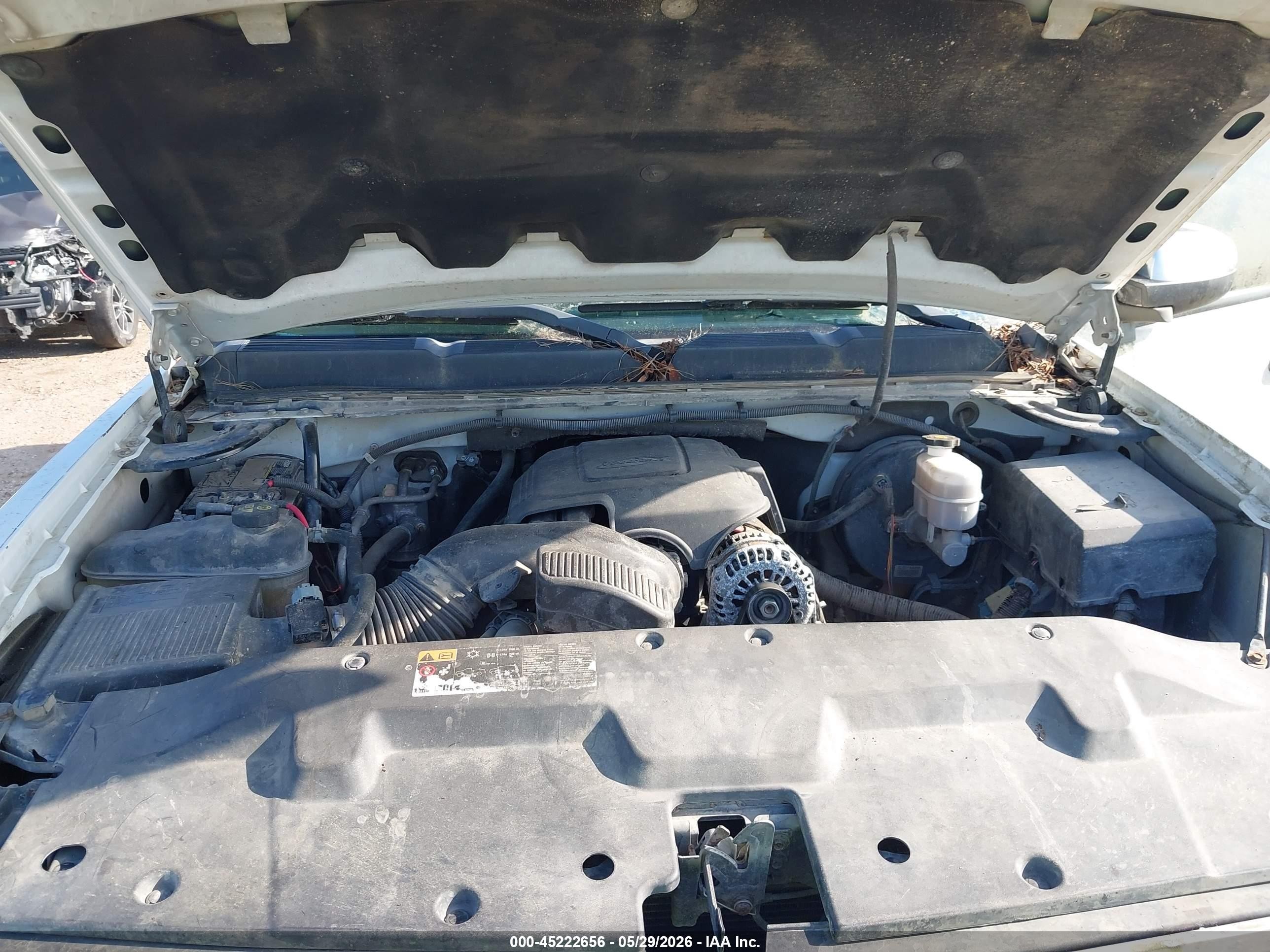 2011 Chevrolet Silverado 1500 Lt White vin: 3GCPCSE09BG337131
