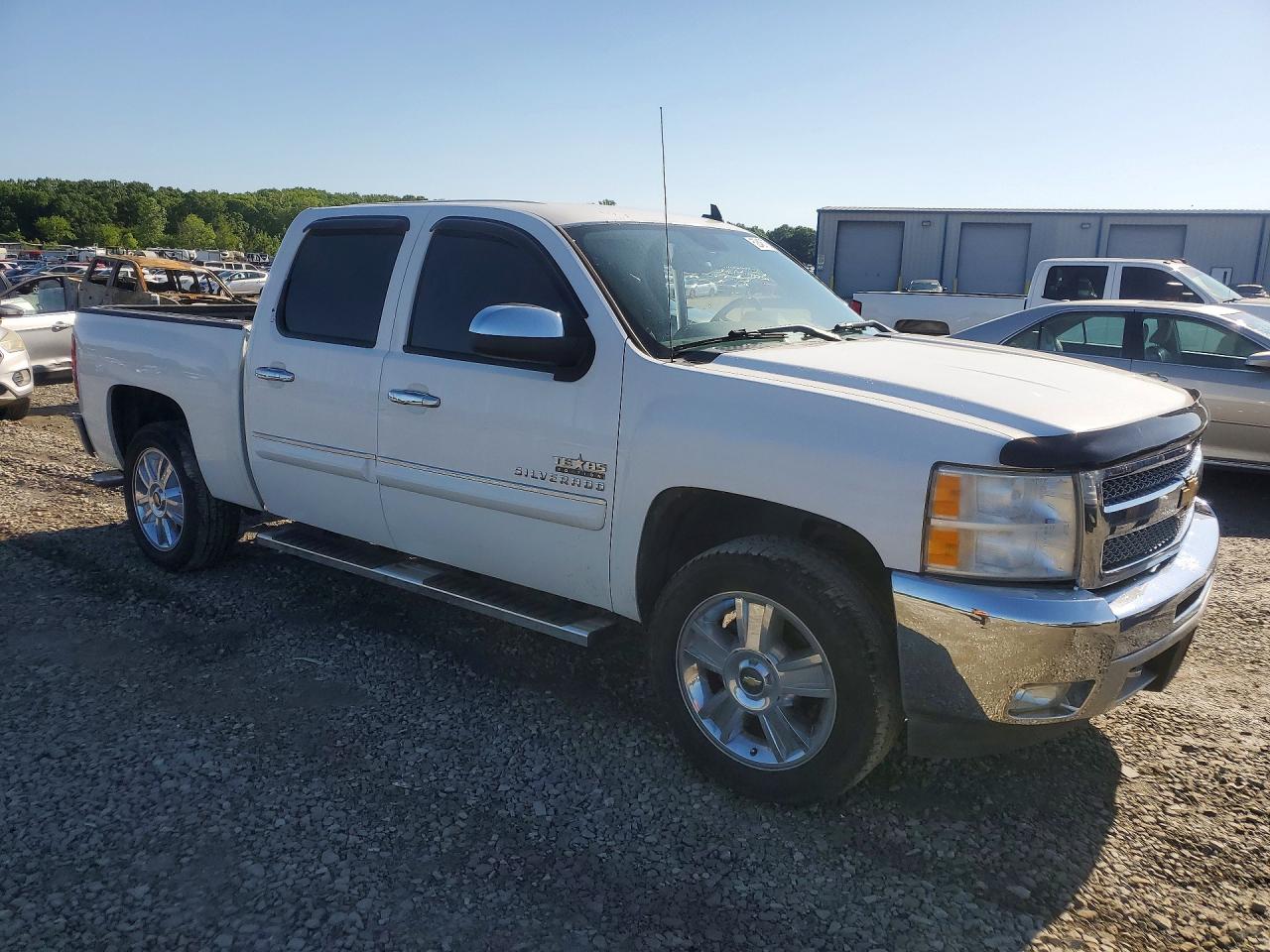2012 Chevrolet Silverado C1500 Lt White vin: 3GCPCSE09CG122415
