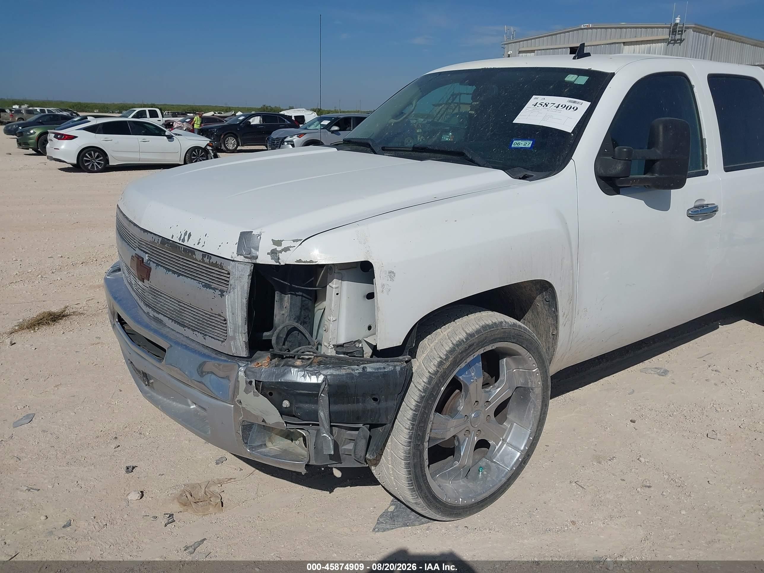 2013 Chevrolet Silverado 1500 Lt White vin: 3GCPCSE09DG214982