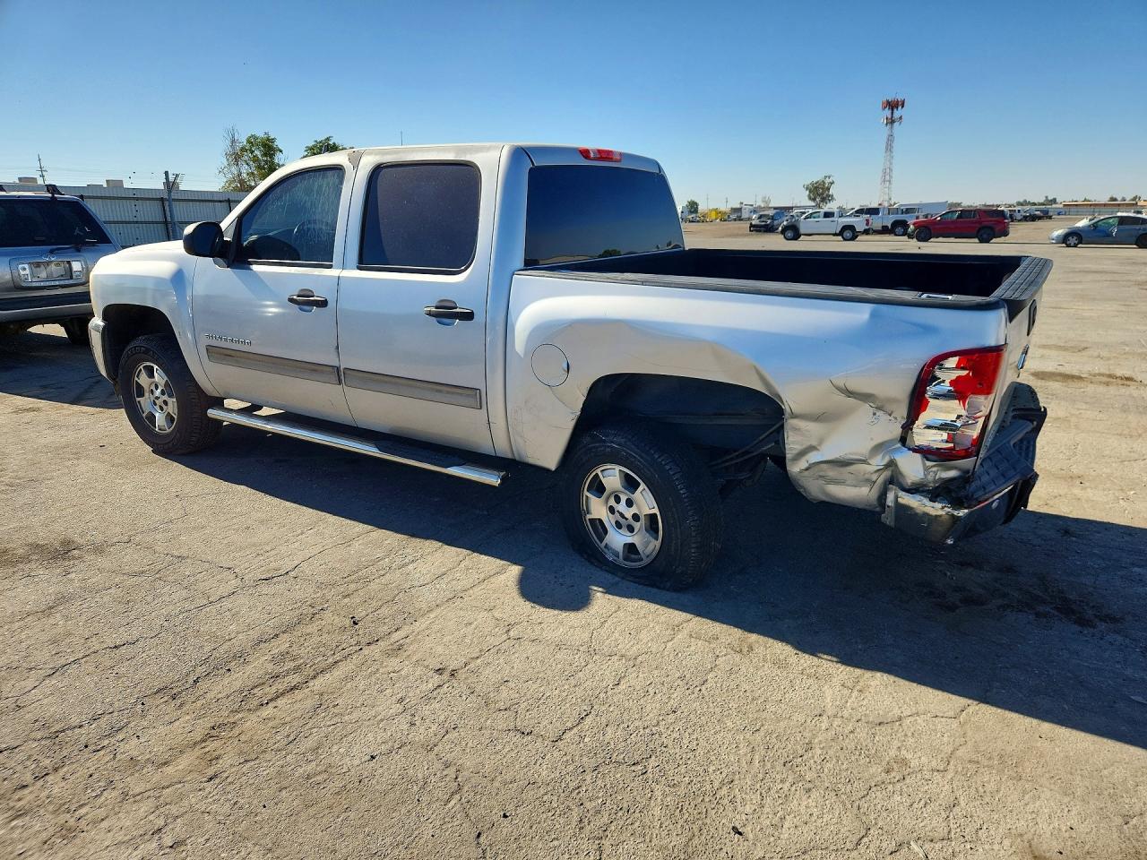 2013 Chevrolet Silverado C1500 Lt Серебряный vin: 3GCPCSE09DG217896