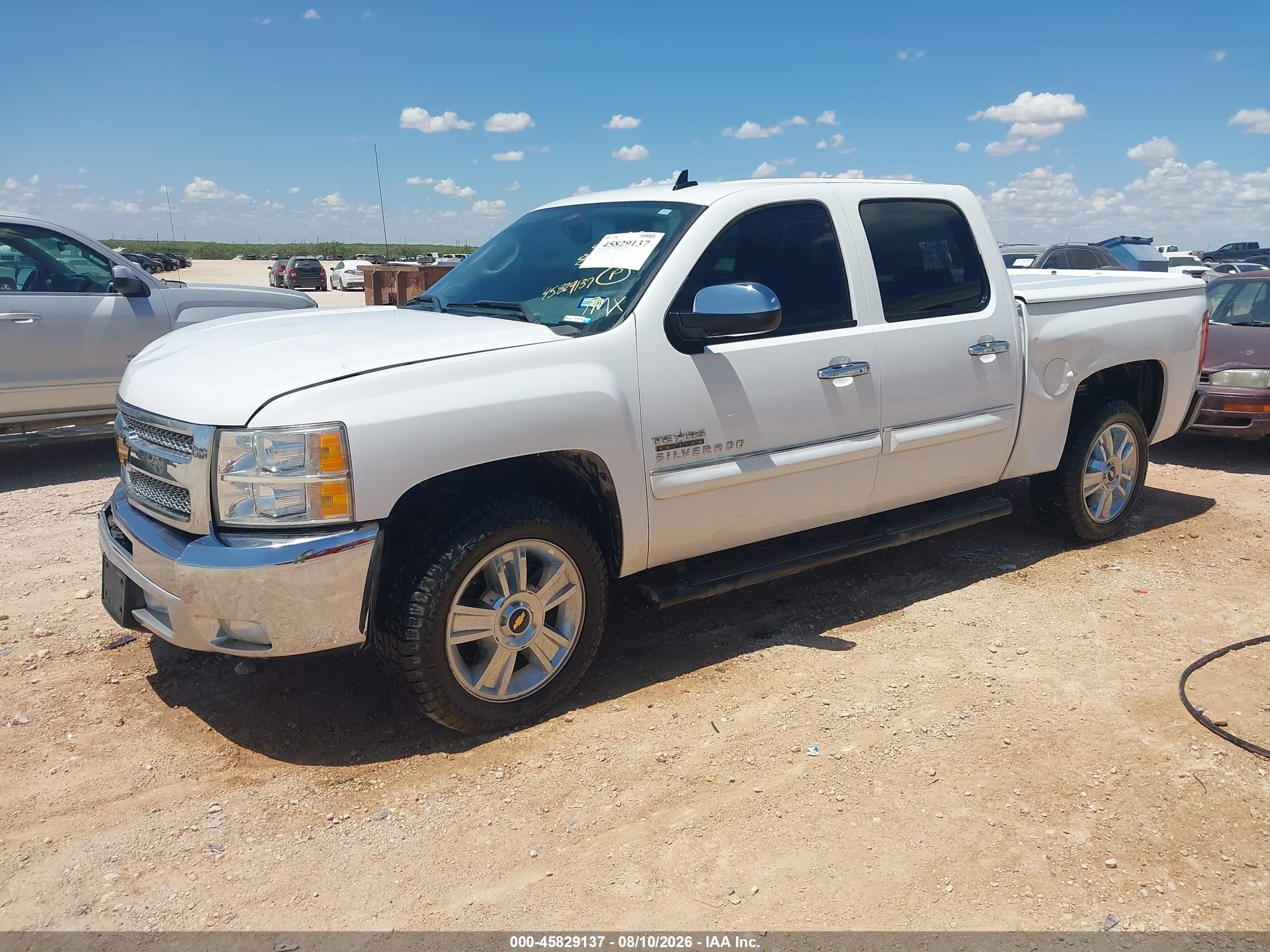 2013 Chevrolet Silverado 1500 Lt White vin: 3GCPCSE09DG246959