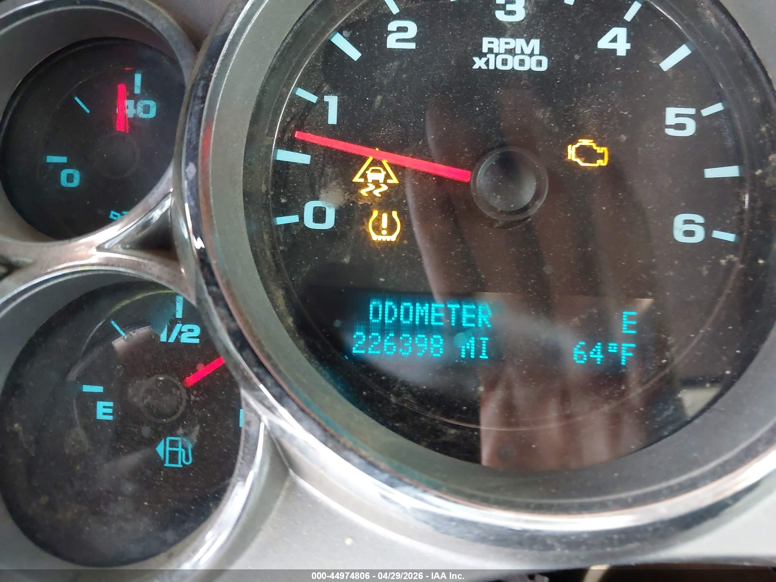 2011 Chevrolet Silverado 1500 Lt Gray vin: 3GCPCSE0XBG131011
