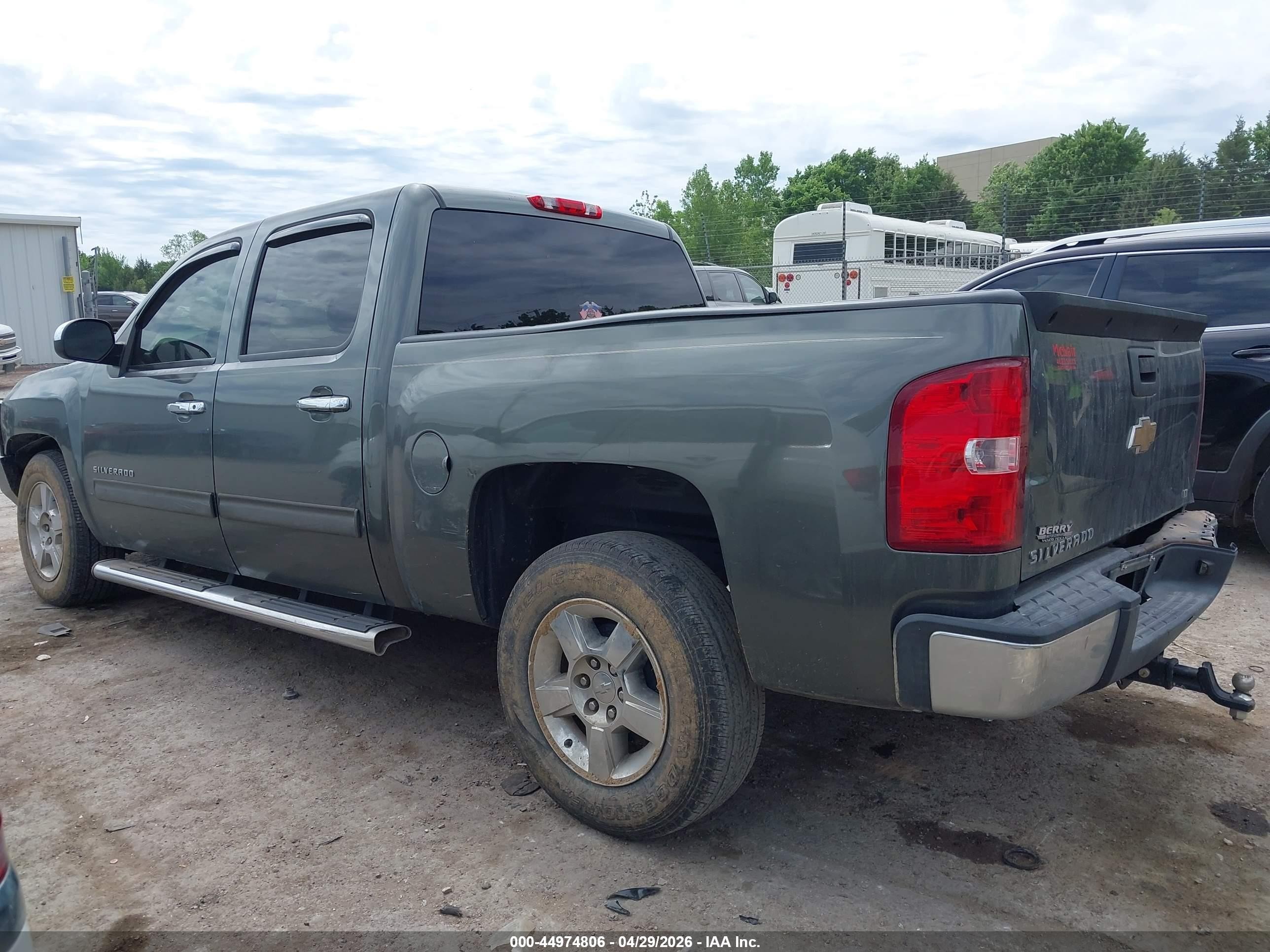 2011 Chevrolet Silverado 1500 Lt Gray vin: 3GCPCSE0XBG131011