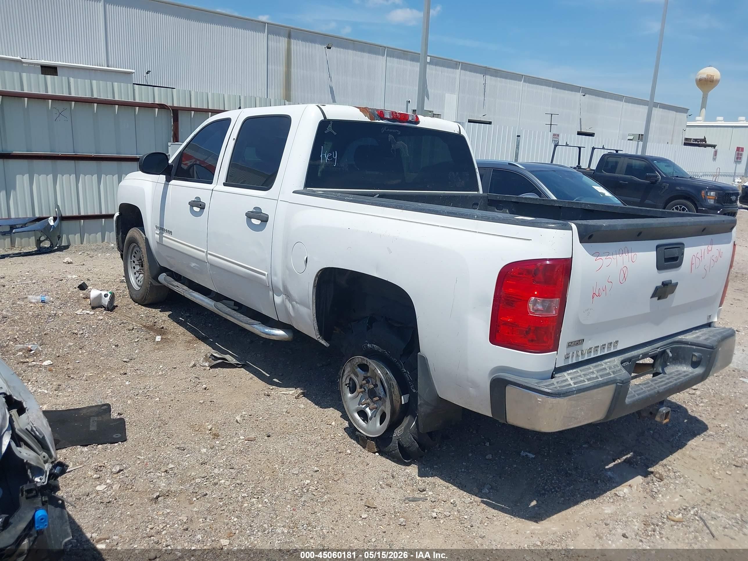 2011 Chevrolet Silverado 1500 Lt White vin: 3GCPCSE0XBG334996