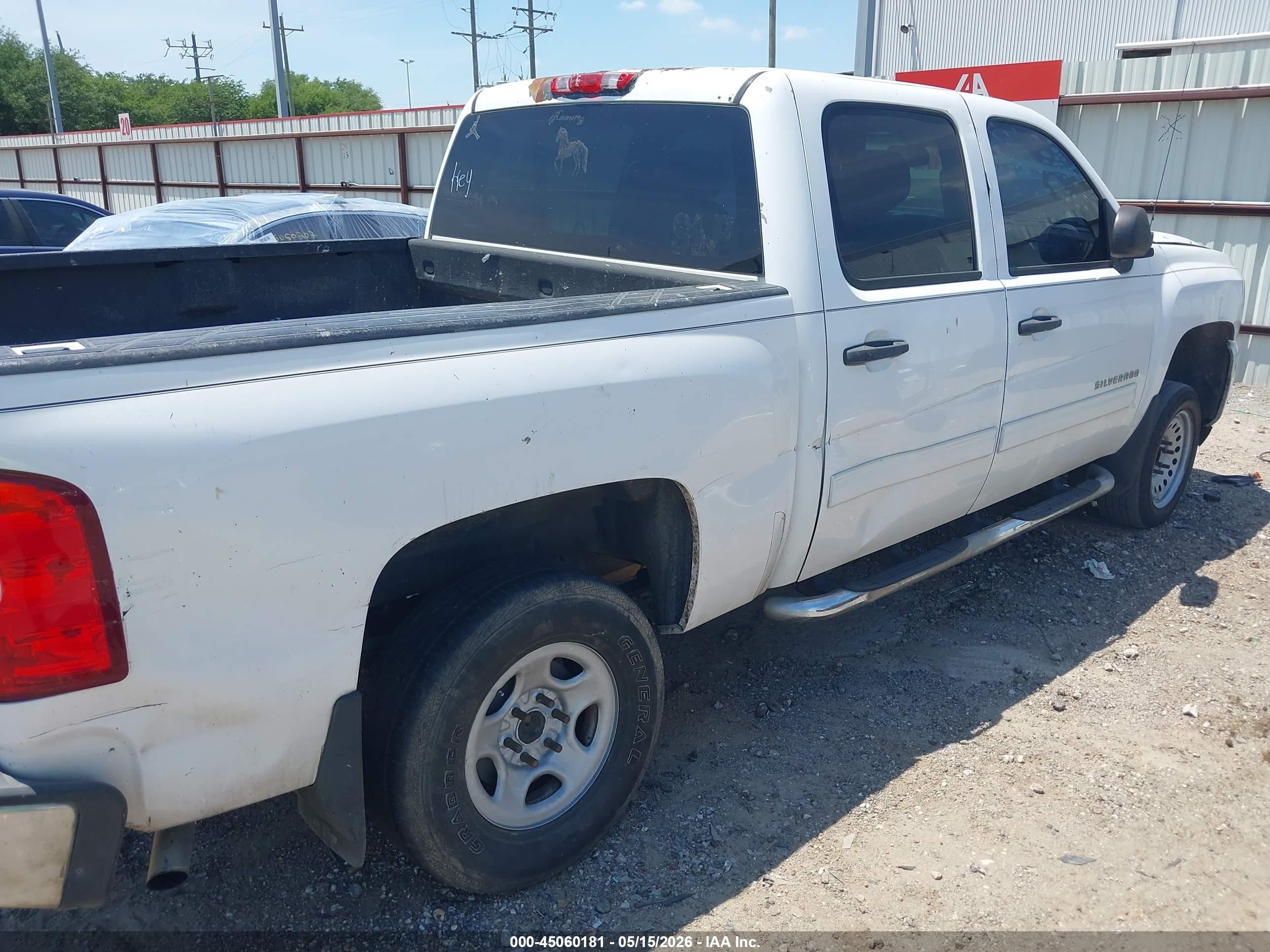 2011 Chevrolet Silverado 1500 Lt White vin: 3GCPCSE0XBG334996