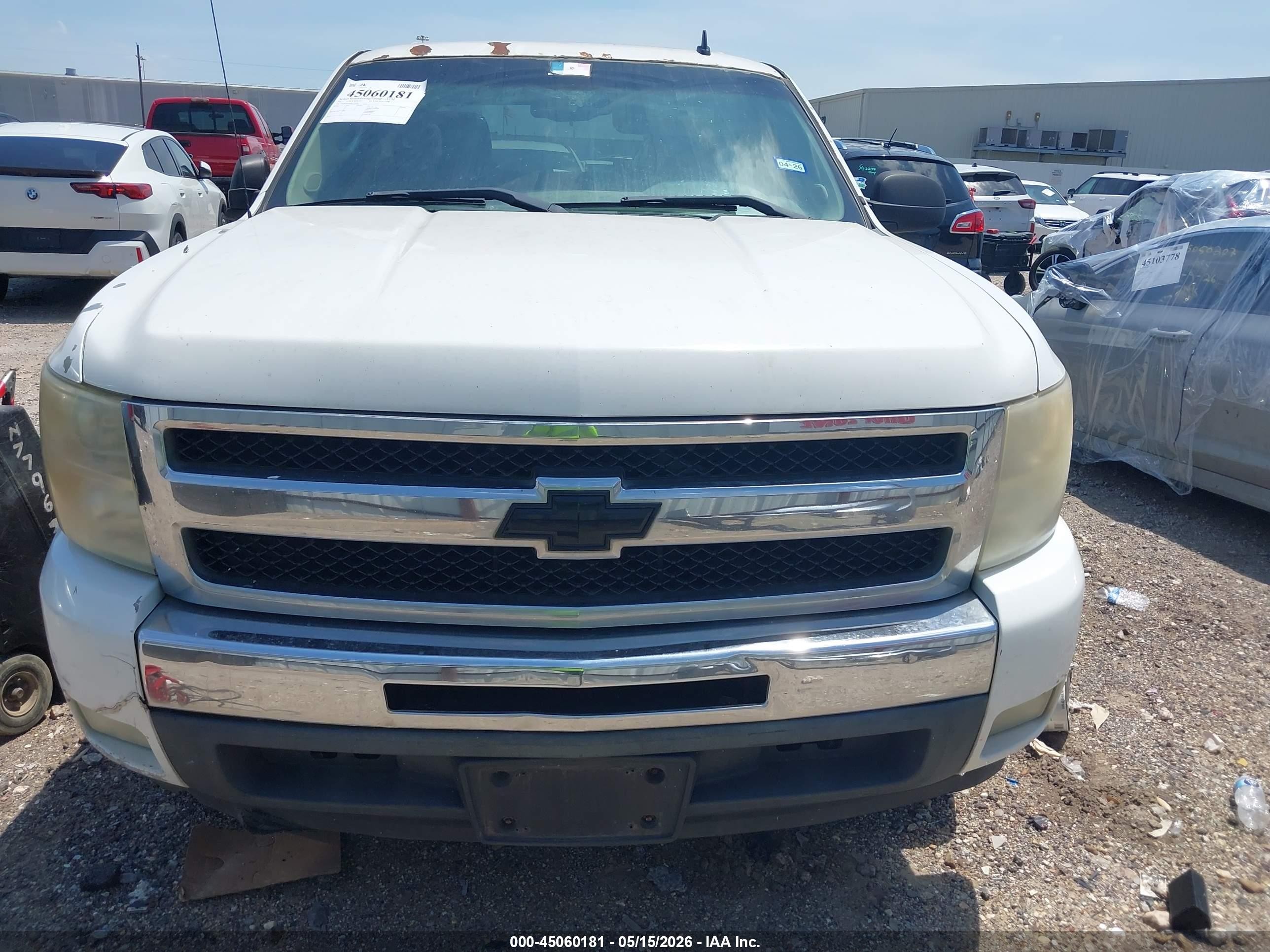 2011 Chevrolet Silverado 1500 Lt White vin: 3GCPCSE0XBG334996