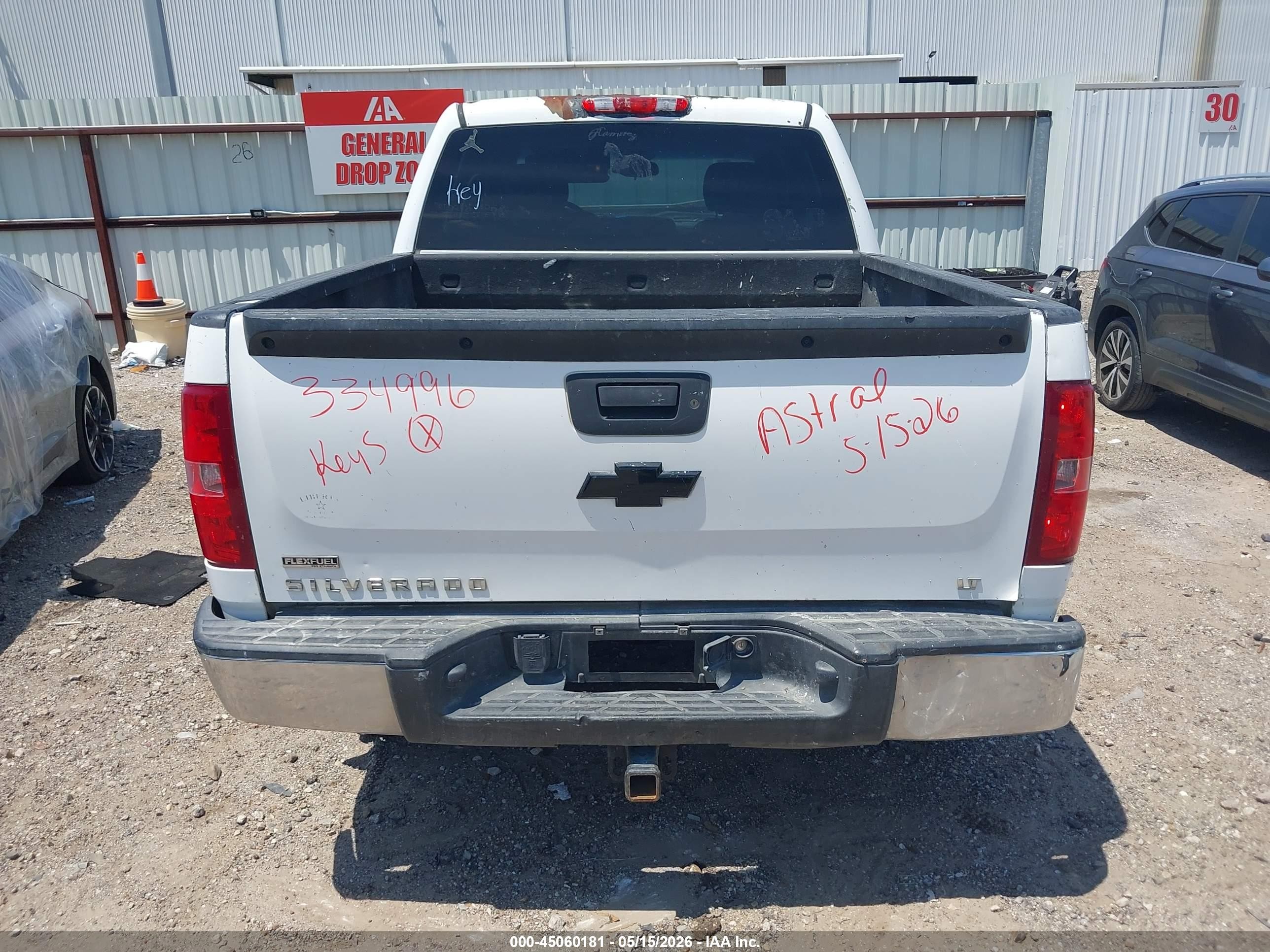 2011 Chevrolet Silverado 1500 Lt White vin: 3GCPCSE0XBG334996