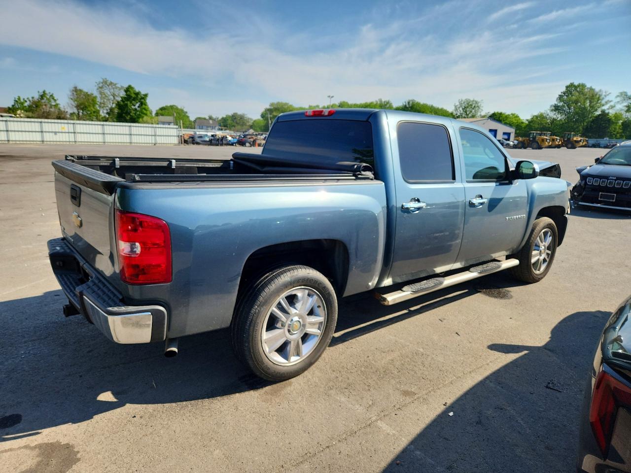 2011 Chevrolet Silverado C1500 Lt Turquoise vin: 3GCPCSE0XBG394471