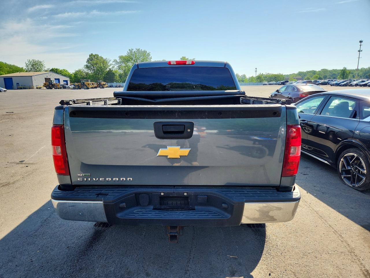 2011 Chevrolet Silverado C1500 Lt Turquoise vin: 3GCPCSE0XBG394471
