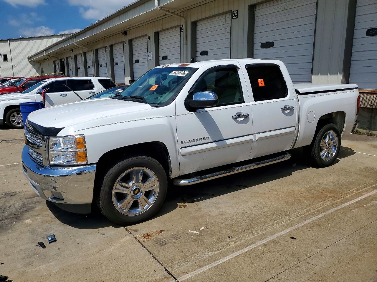 2013 Chevrolet Silverado C1500 Lt White vin: 3GCPCSE0XDG178851