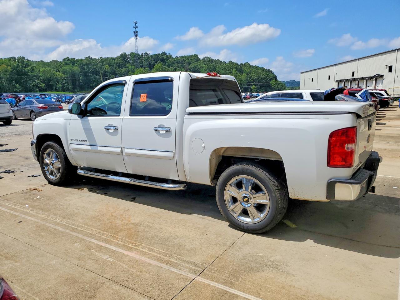 2013 Chevrolet Silverado C1500 Lt Белый vin: 3GCPCSE0XDG178851