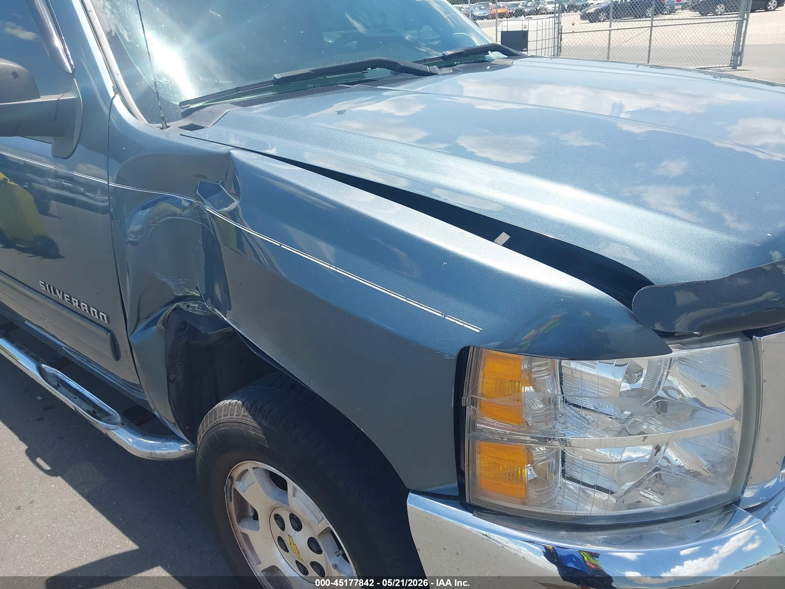 2013 Chevrolet Silverado 1500 Lt Light Blue vin: 3GCPCSE0XDG246372