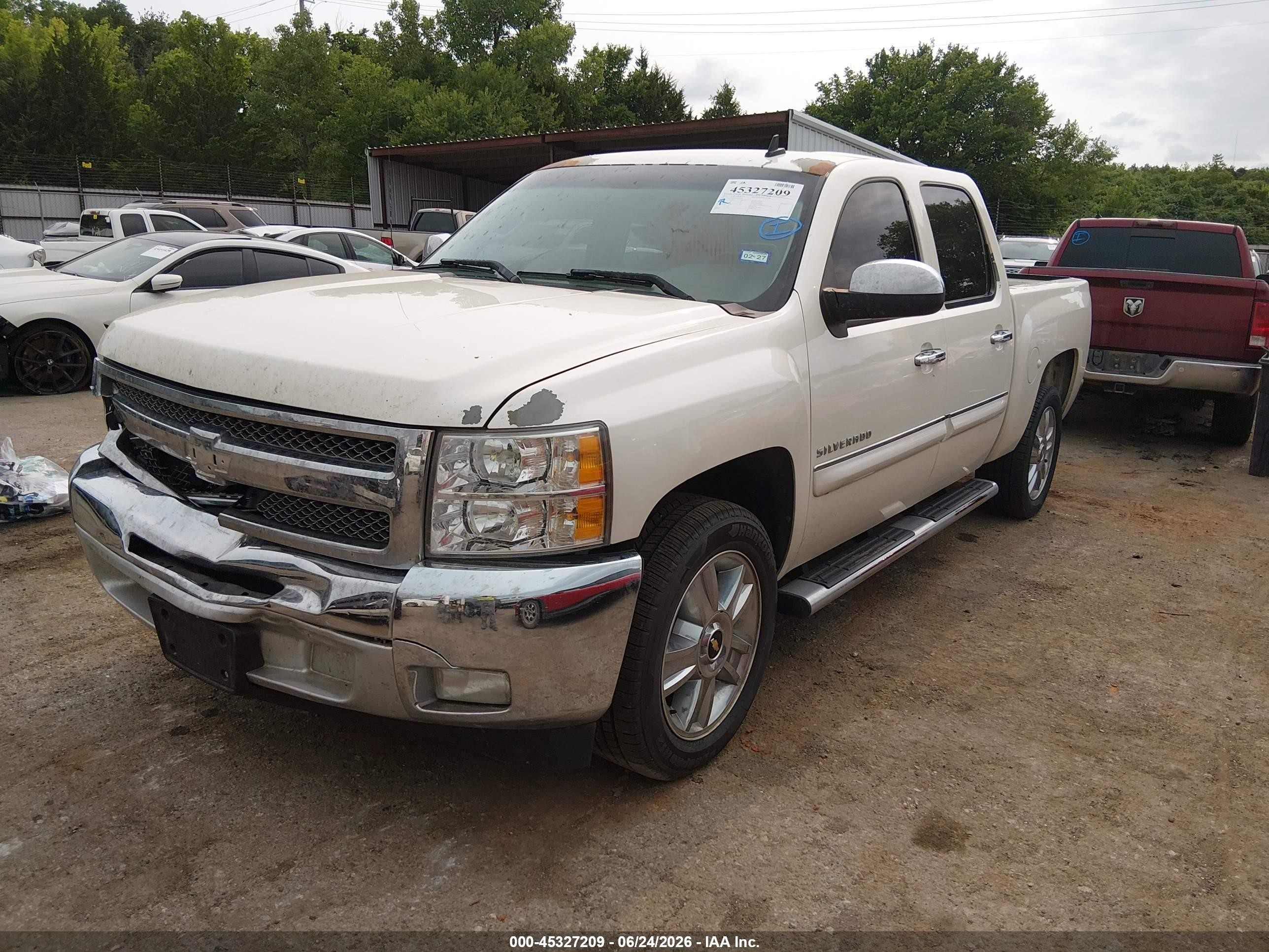 2013 Chevrolet Silverado 1500 Lt White vin: 3GCPCSE0XDG323905