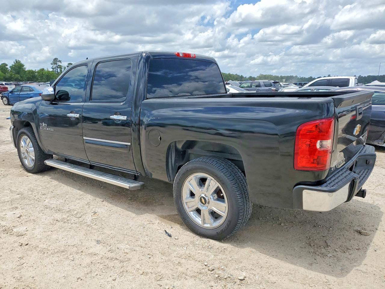 2013 Chevrolet Silverado C1500 Lt Черный vin: 3GCPCSE0XDG374014