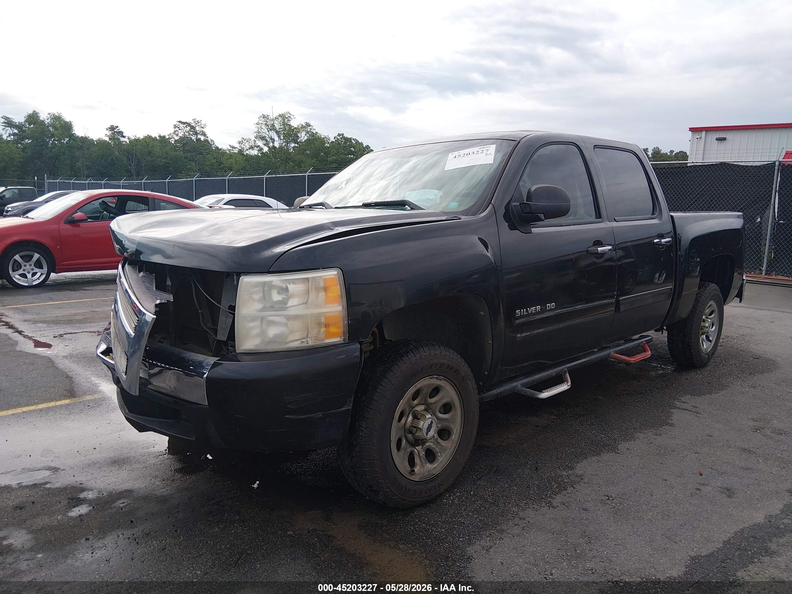 2011 Chevrolet Silverado 1500 Lt Черный vin: 3GCPCSEA0BG156864
