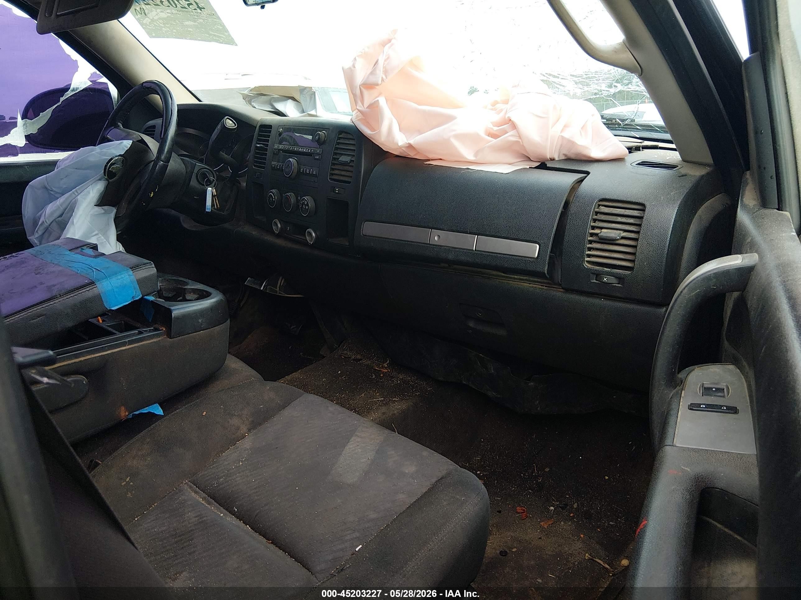 2011 Chevrolet Silverado 1500 Lt Черный vin: 3GCPCSEA0BG156864