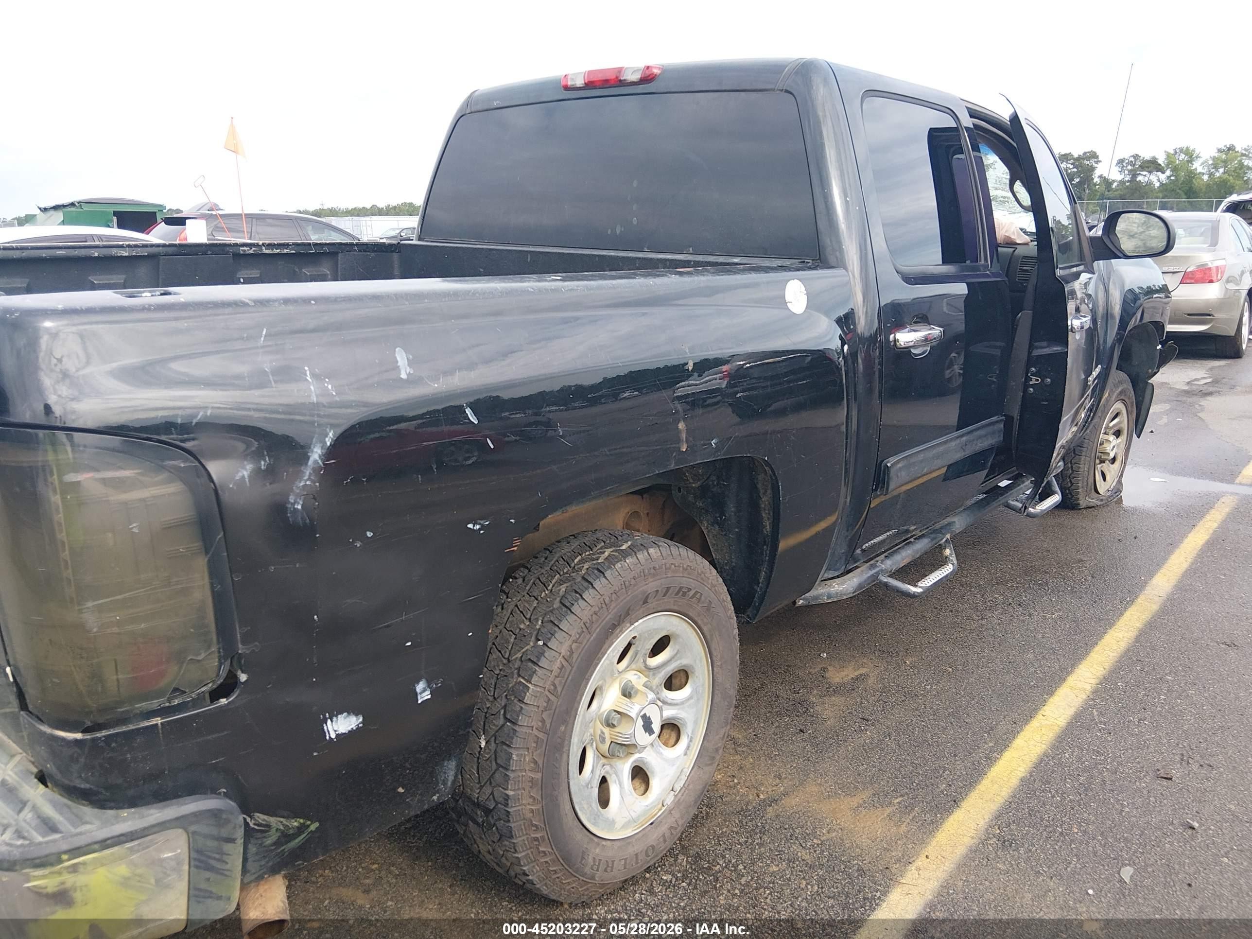 2011 Chevrolet Silverado 1500 Lt Черный vin: 3GCPCSEA0BG156864