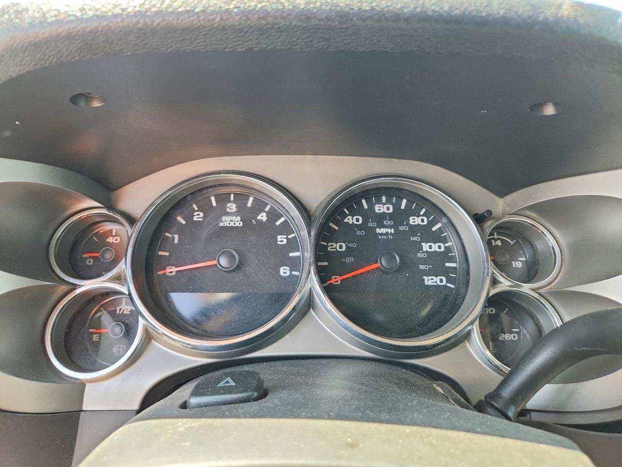 2011 Chevrolet Silverado C1500 Lt Silver vin: 3GCPCSEA3BG143400