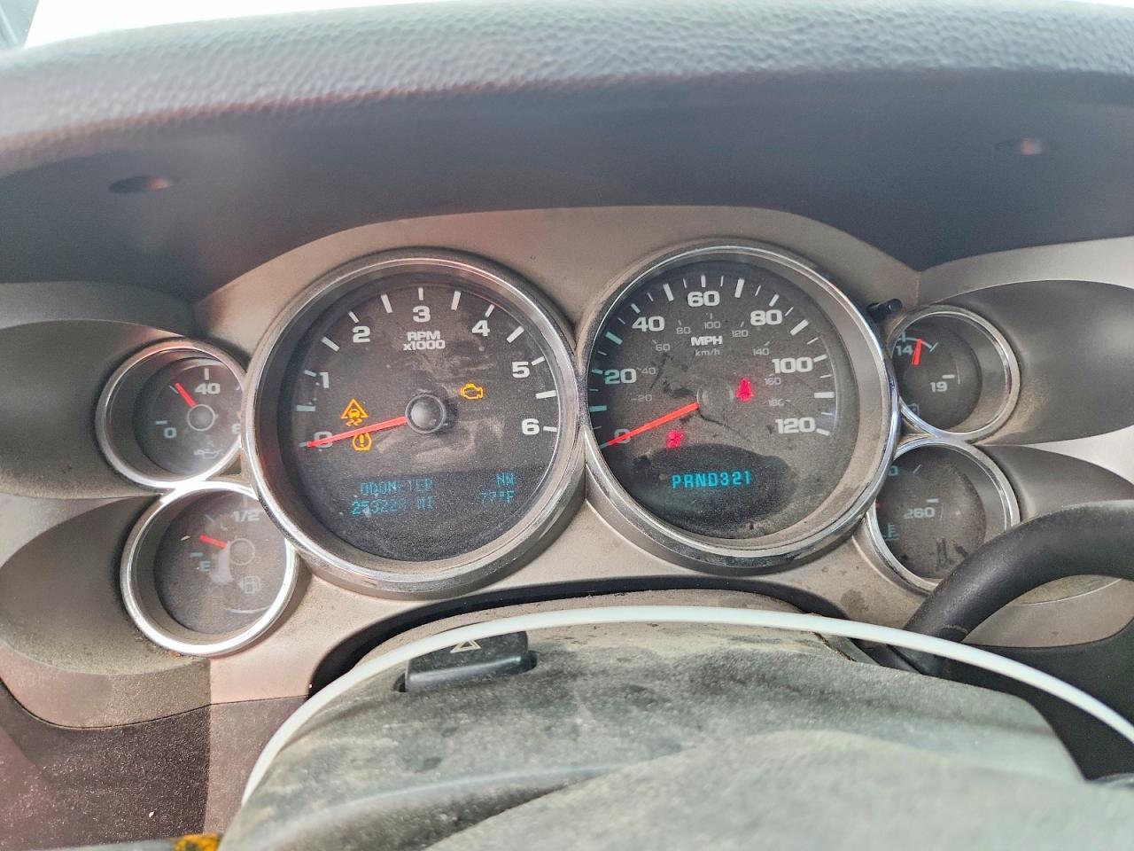 2011 Chevrolet Silverado C1500 Lt Silver vin: 3GCPCSEA4BG152655