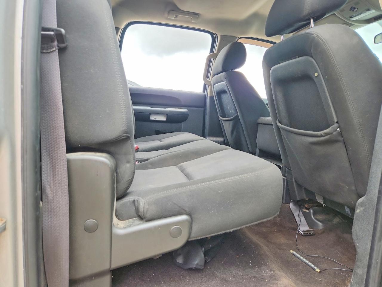 2011 Chevrolet Silverado C1500 Lt Silver vin: 3GCPCSEA4BG152655