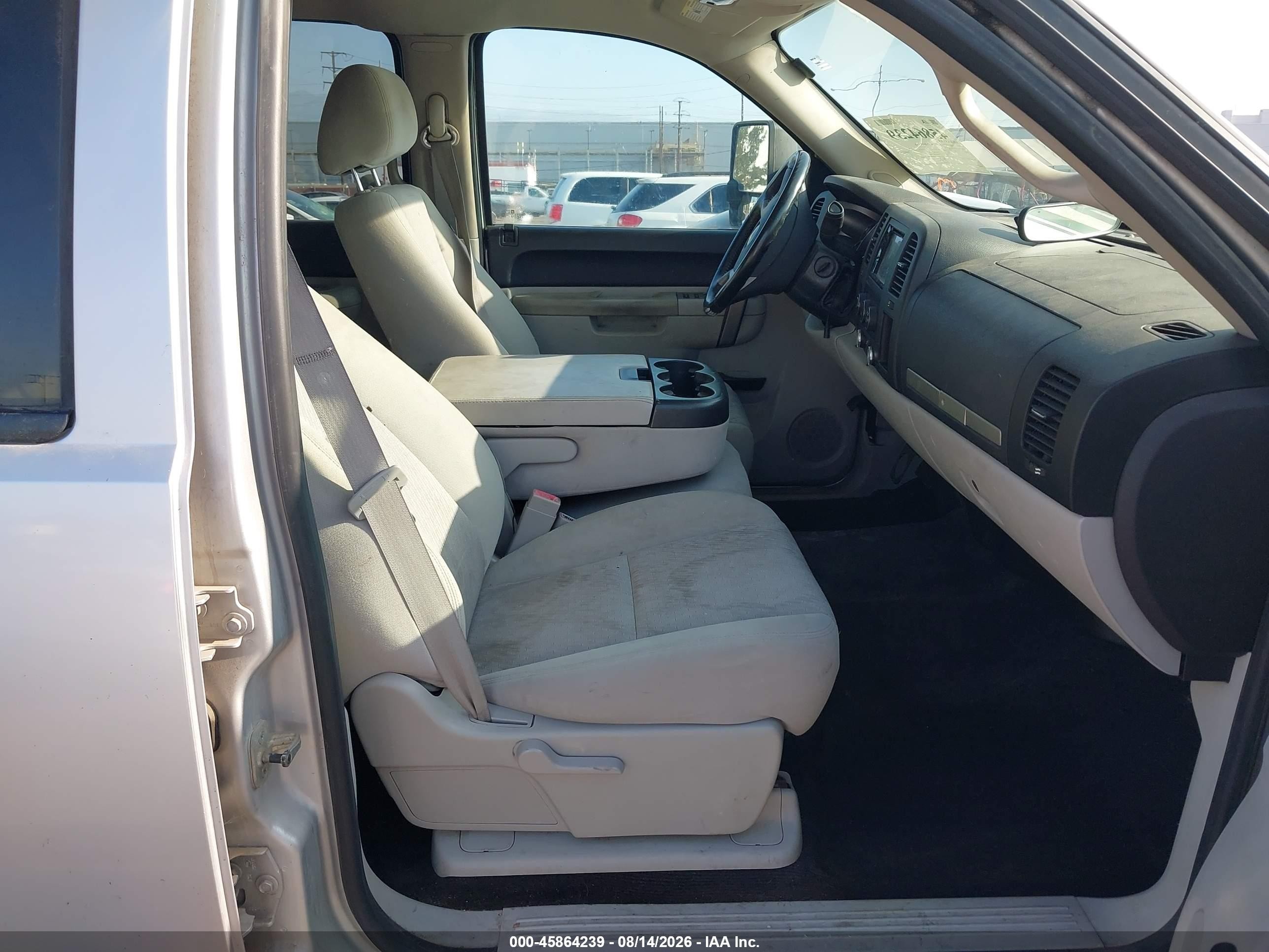 2011 Chevrolet Silverado 1500 Lt Silver vin: 3GCPCSEAXBG117165