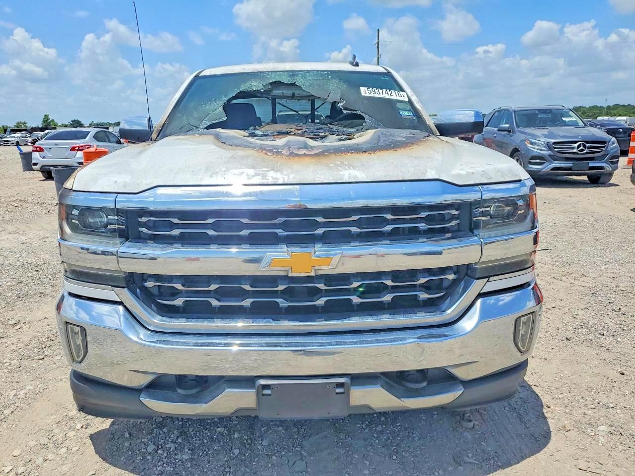 2018 Chevrolet Silverado C1500 Ltz White vin: 3GCPCSEC0JG182705