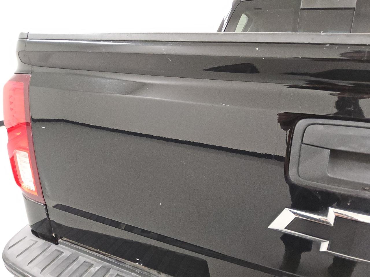 2018 Chevrolet Silverado C1500 Ltz Black vin: 3GCPCSEC1JG238330 Damage: Tailgate, Dent(S) W/ Paint Dmg, 1 To 2 Inches