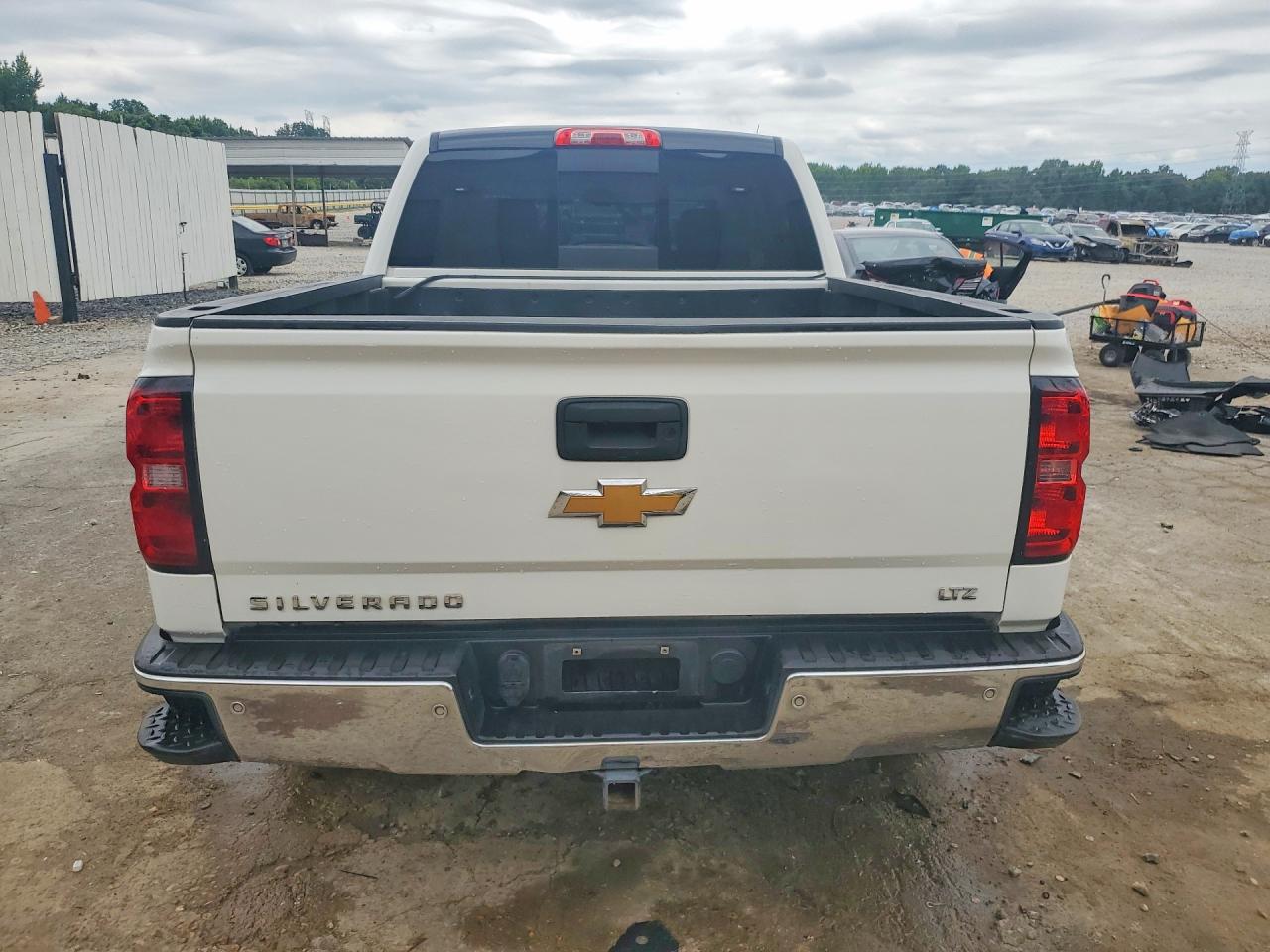2015 Chevrolet Silverado C1500 Ltz White vin: 3GCPCSEC2FG195219