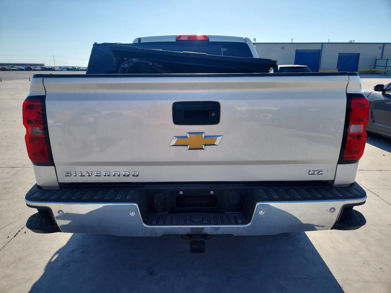 2015 Chevrolet Silverado C1500 Ltz White vin: 3GCPCSEC7FG258816