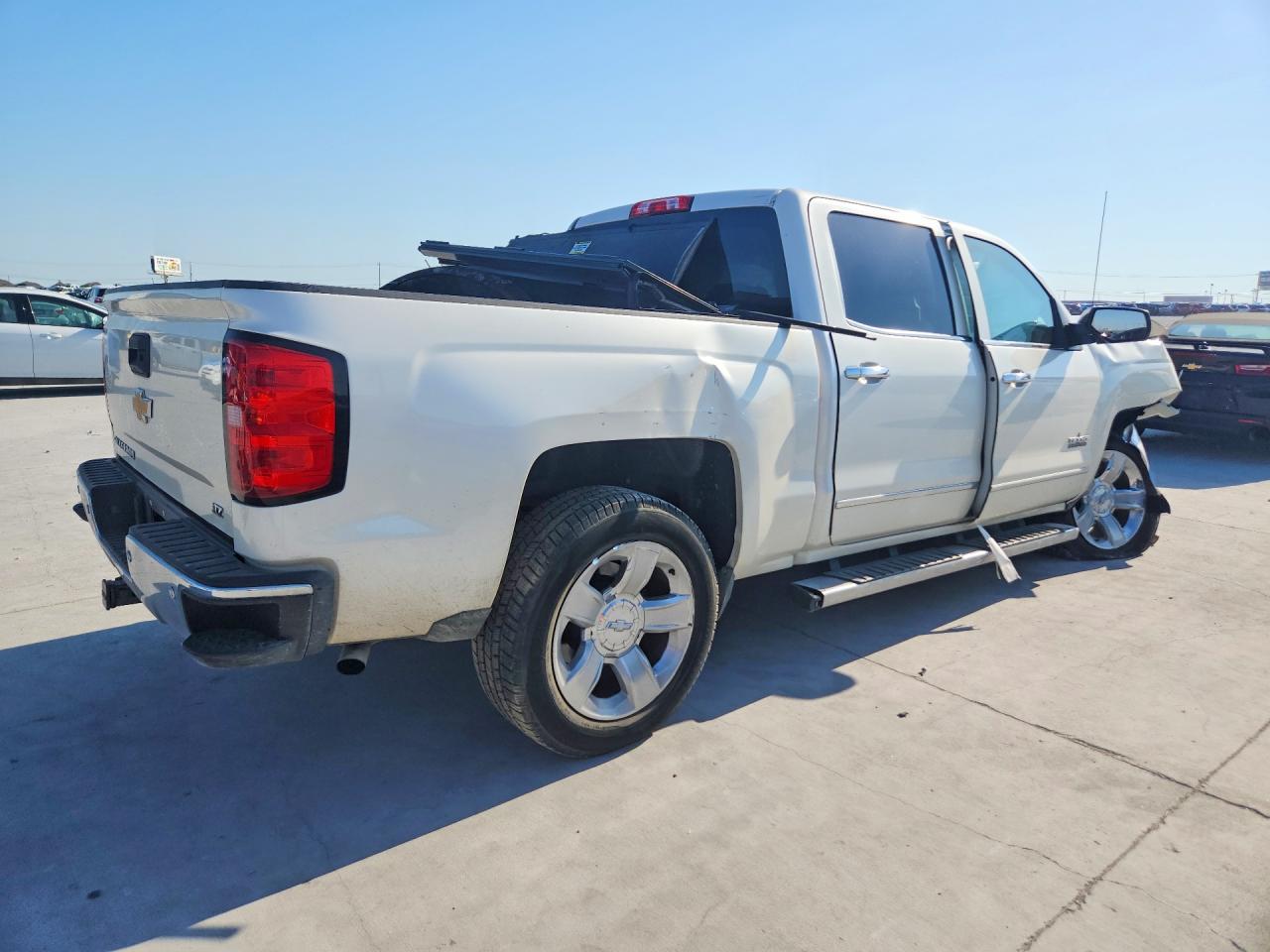 2015 Chevrolet Silverado C1500 Ltz White vin: 3GCPCSEC7FG258816