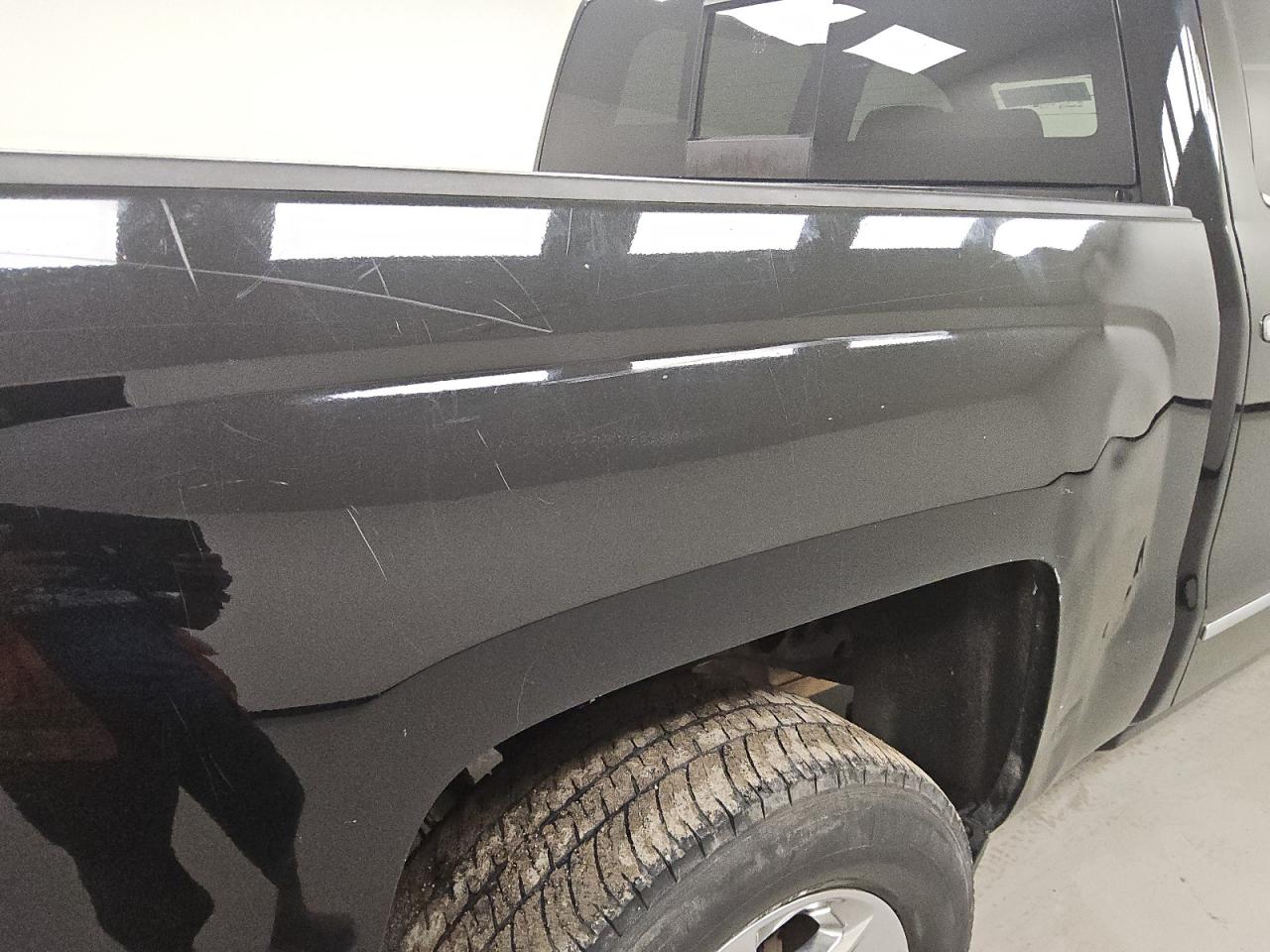 2015 Chevrolet Silverado C1500 Ltz Black vin: 3GCPCSEC8FG435647 Damage: Right Bed Side, Dent(S) W/ Paint Dmg, 1 To 2 Inches
